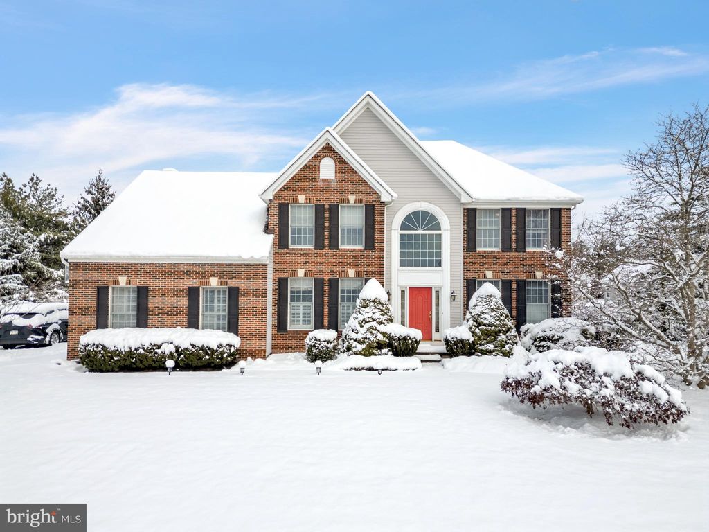 Photo of 4 Dorchester Lane, NEWTOWN, PA 18940 (MLS # PABU2111088)