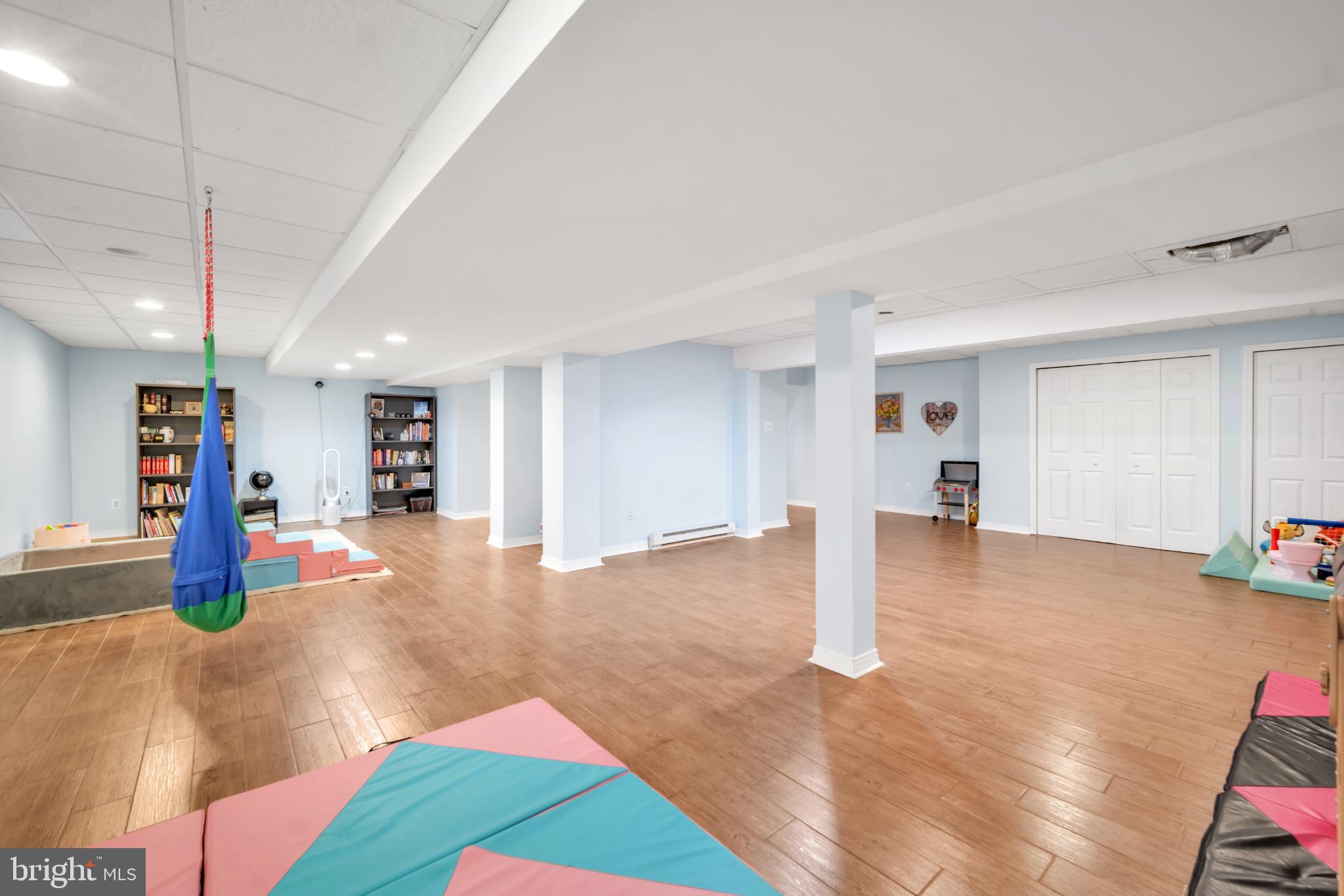 NEWTOWN MEADOWS - Residential