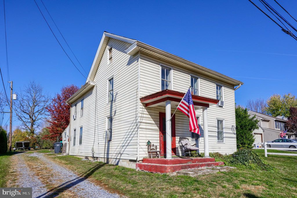 Photo of 320 Race Street, BAINBRIDGE, PA 17502 (MLS # PALA2059728)