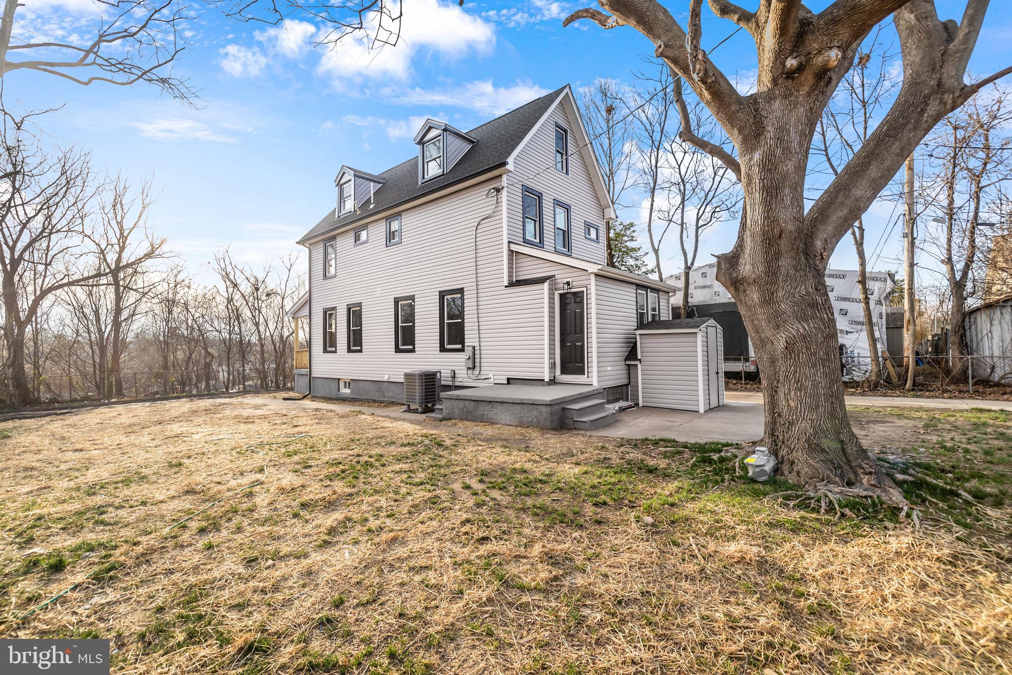 WILSON HEIGHTS - Residential