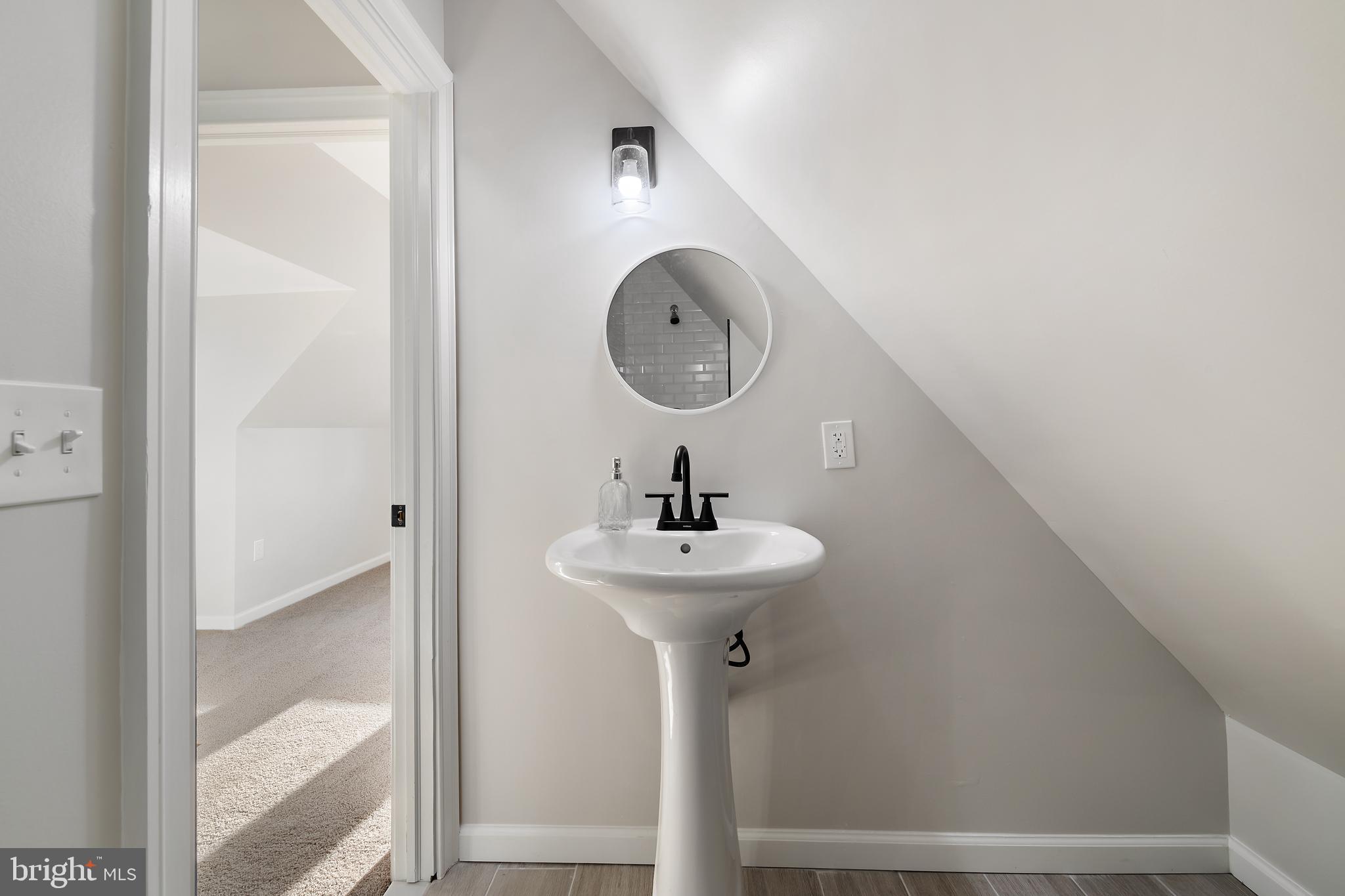 WILSON HEIGHTS - Residential