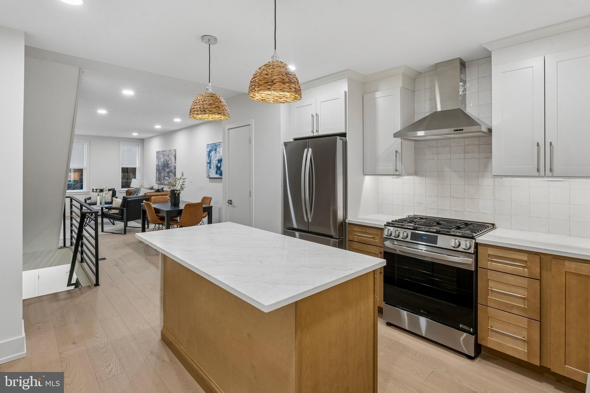 PASSYUNK SQUARE - Residential