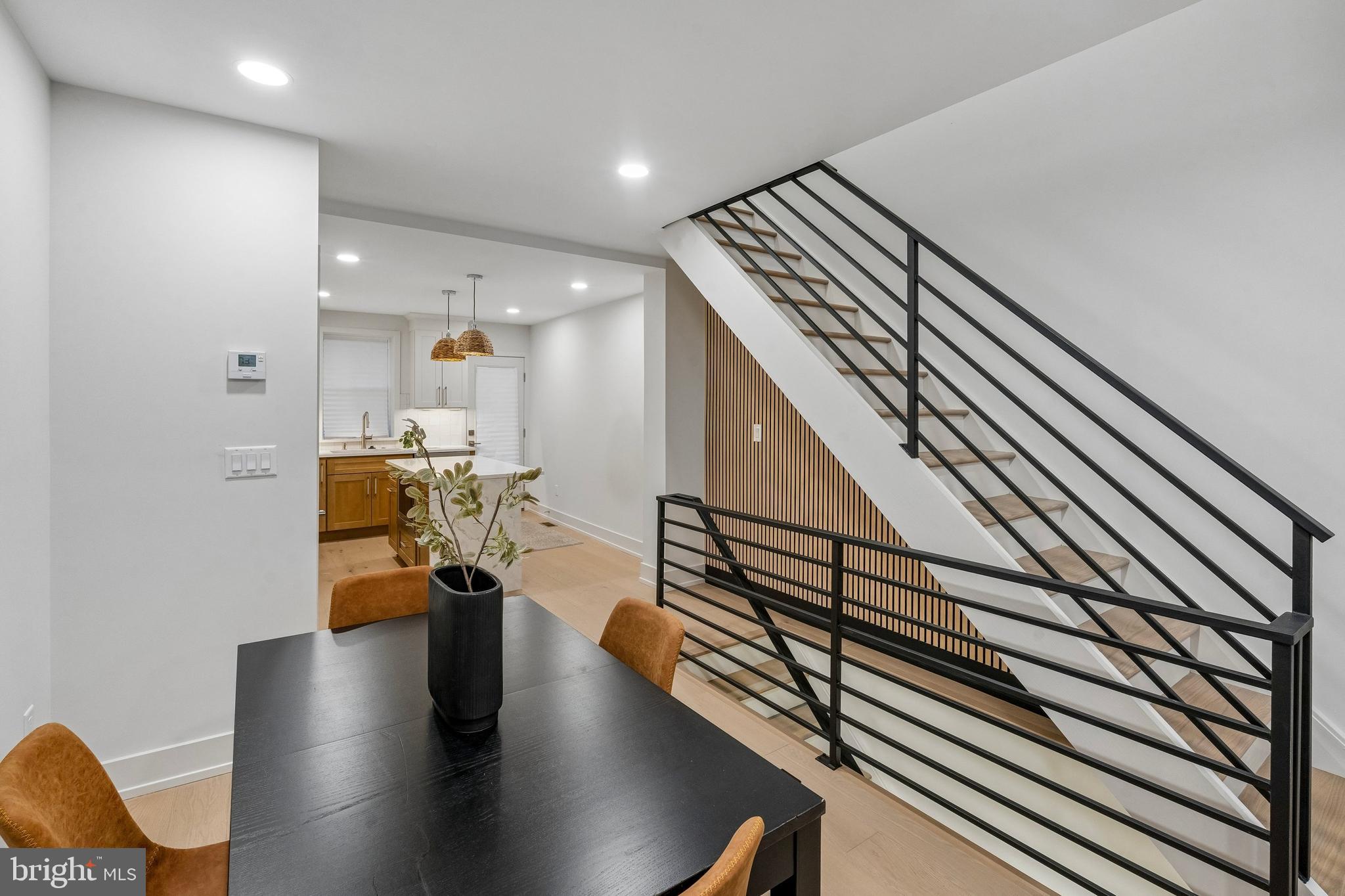 PASSYUNK SQUARE - Residential