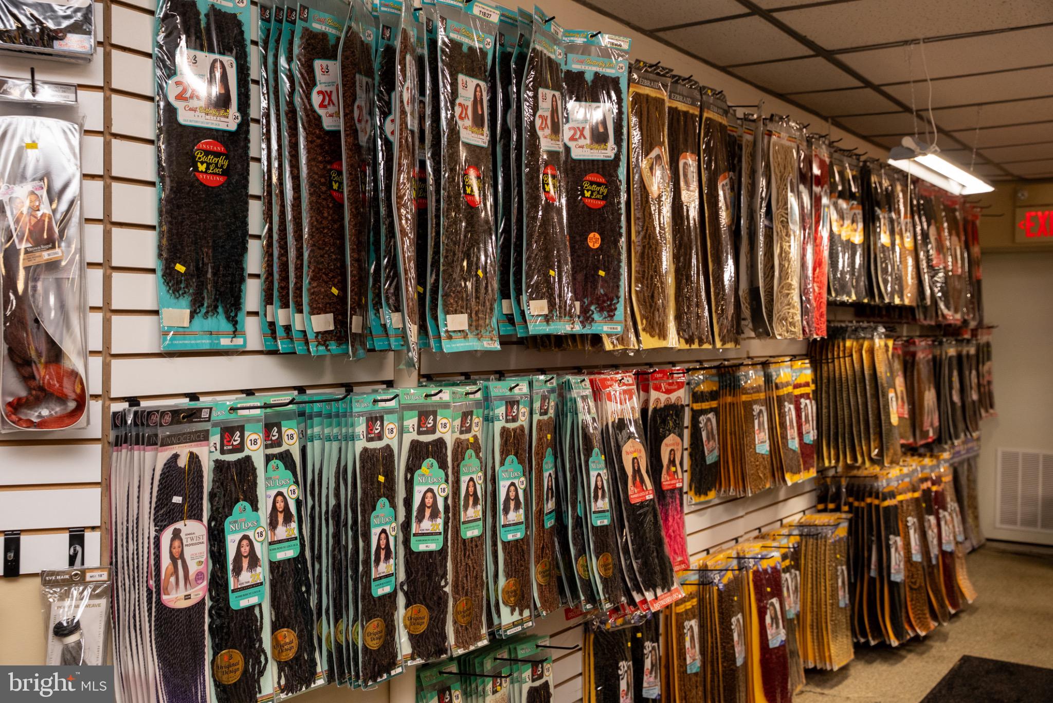 917 W HAMILTON STREET