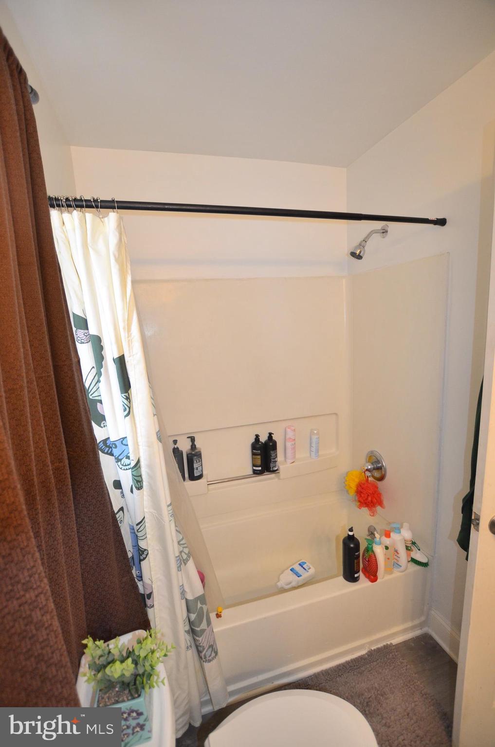 FOREST GLEN II - Residential