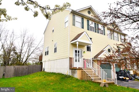 Photo of 602 Heatherfield Drive, BEAR, DE 19701 (MLS # DENC2100150)