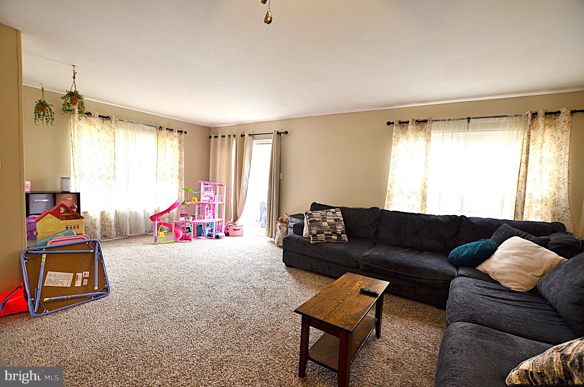 FOREST GLEN II - Residential