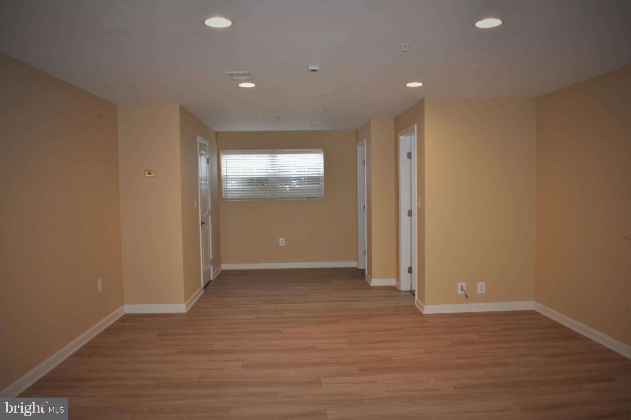 MONMOUTH MEADOWS - Residential Lease