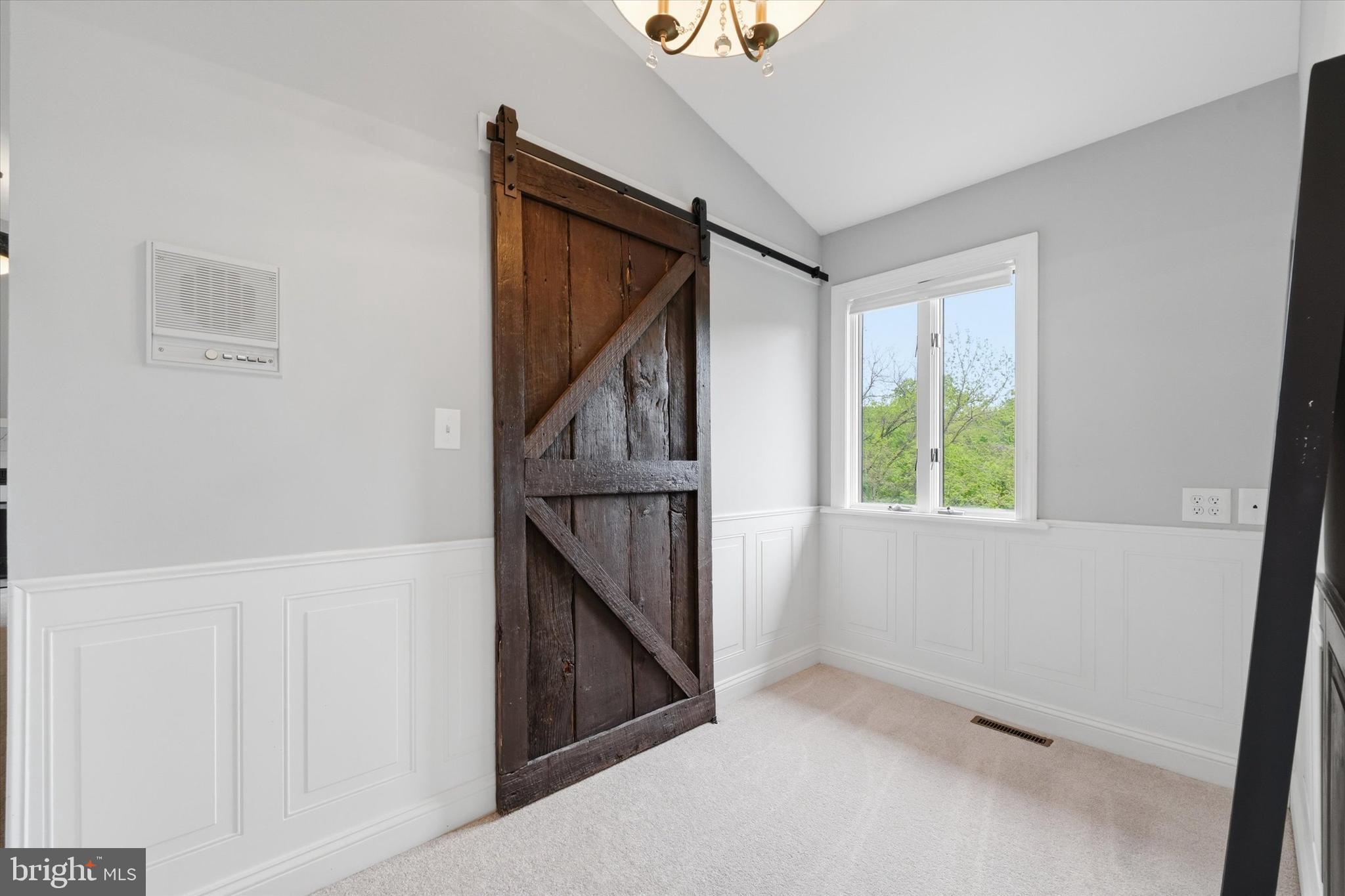 BRIDLESHIRE FARMS - Residential