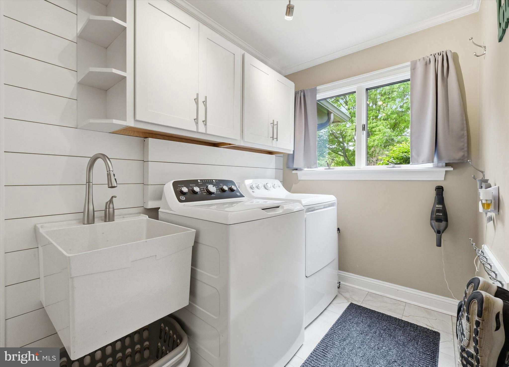 BRIDLESHIRE FARMS - Residential