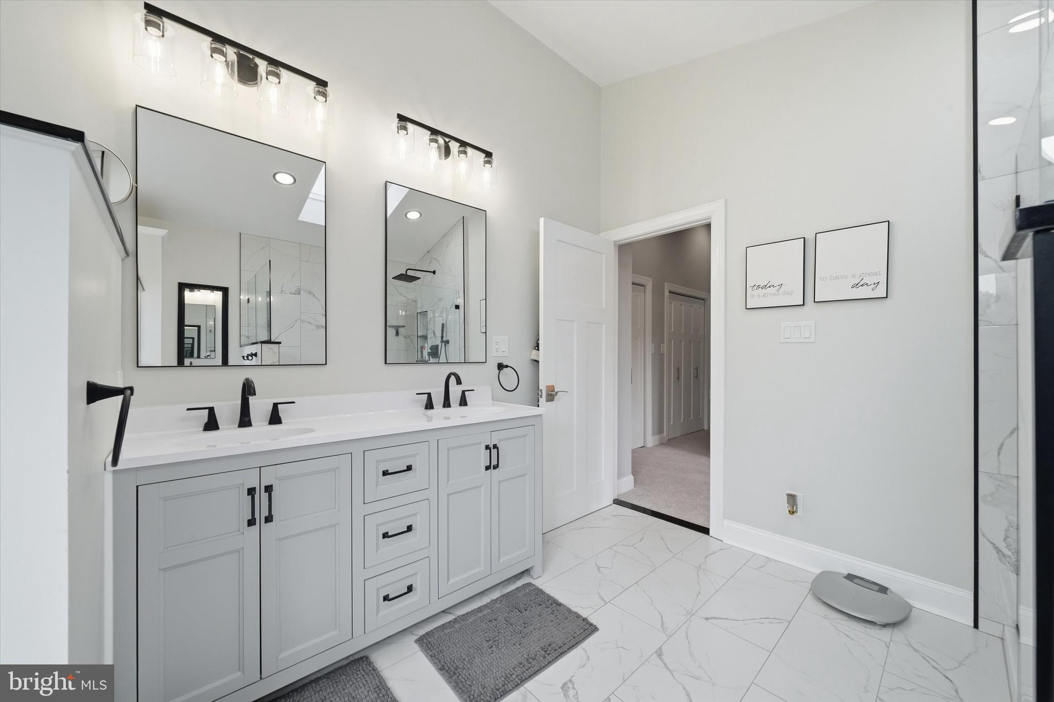 BRIDLESHIRE FARMS - Residential