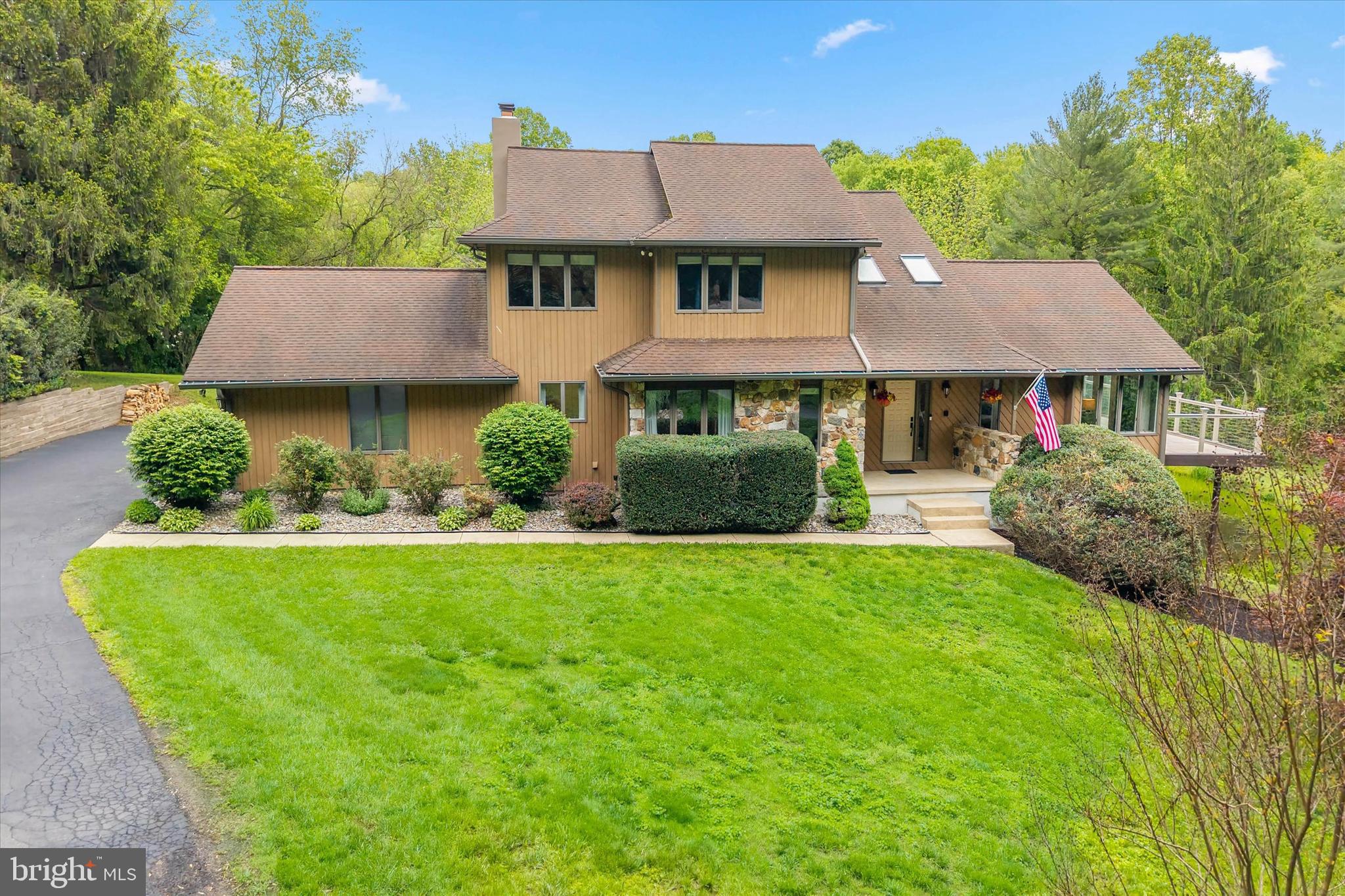 BRIDLESHIRE FARMS - Residential