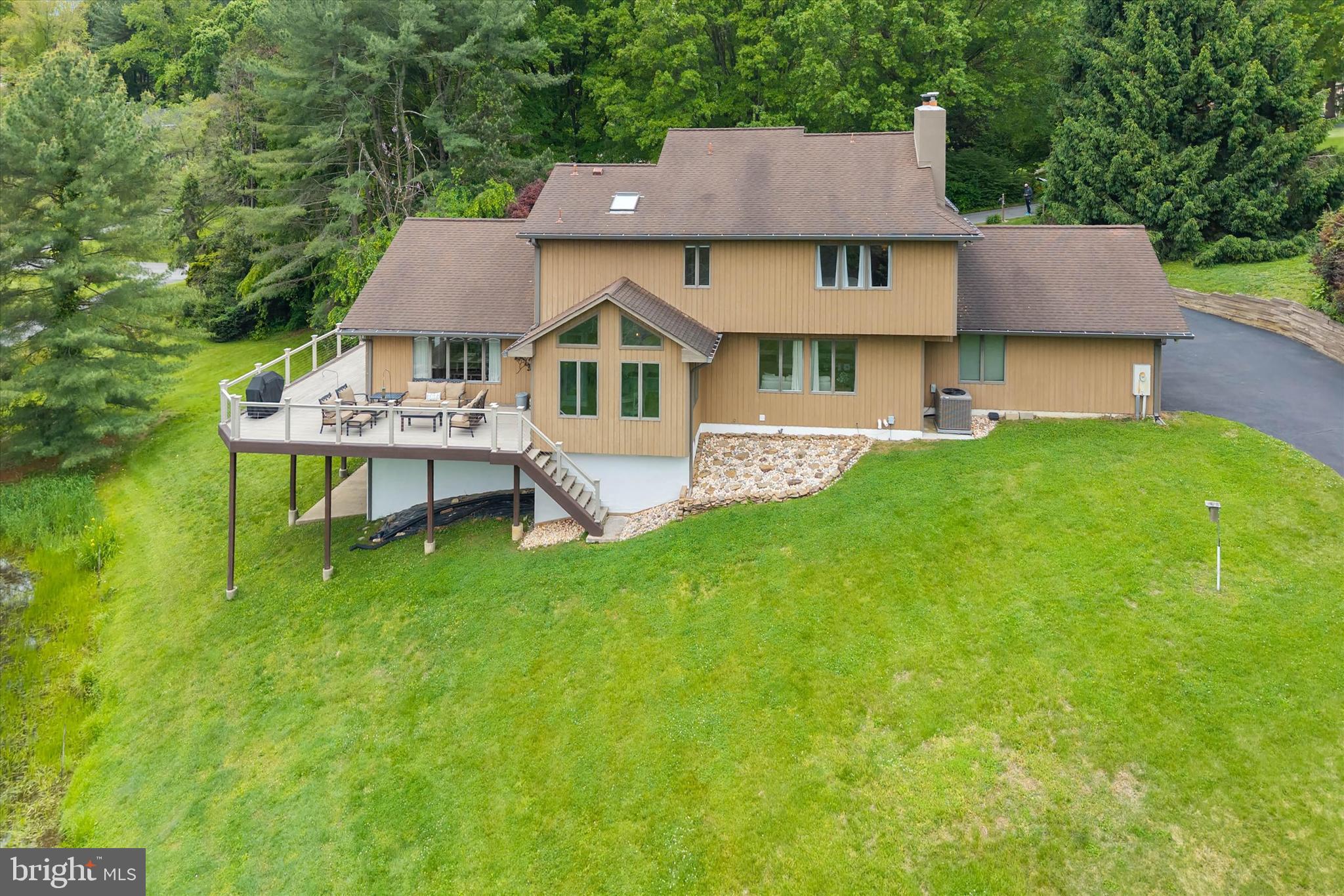 BRIDLESHIRE FARMS - Residential