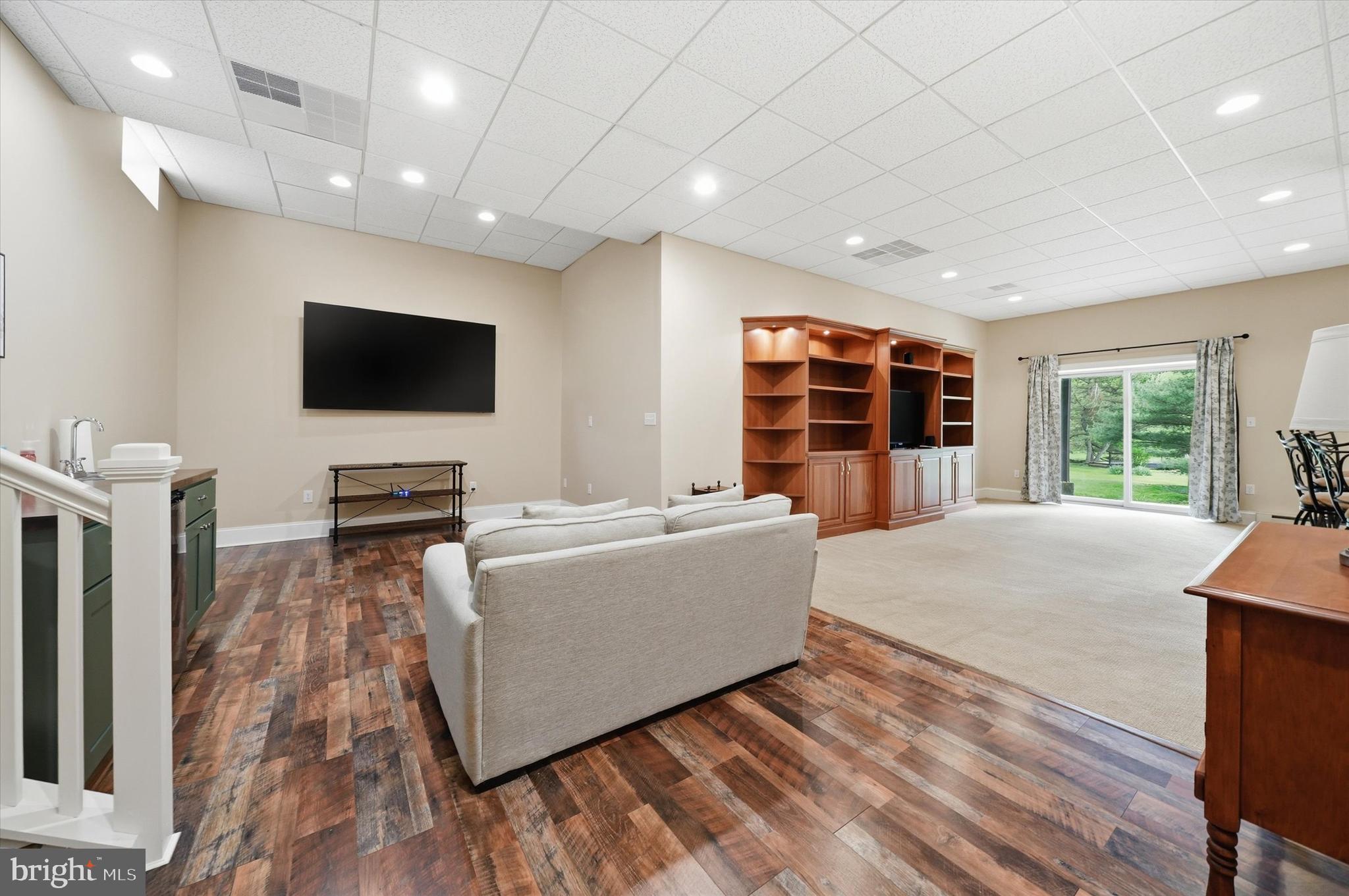 BRIDLESHIRE FARMS - Residential