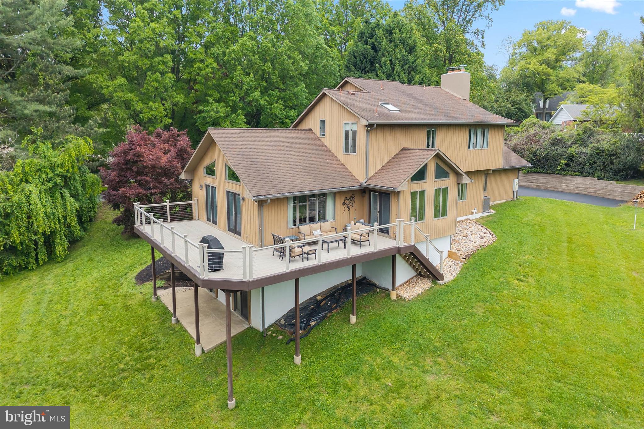 BRIDLESHIRE FARMS - Residential