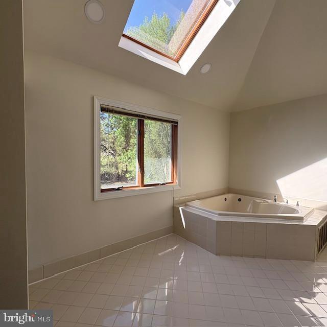 CHURCHVILLE MANOR - Residential Lease