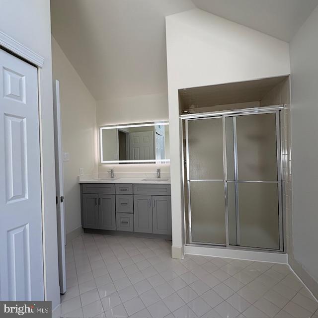 CHURCHVILLE MANOR - Residential Lease