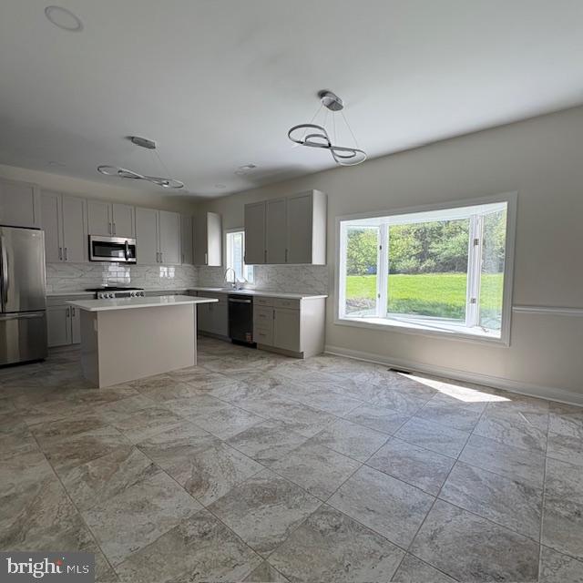 CHURCHVILLE MANOR - Residential Lease