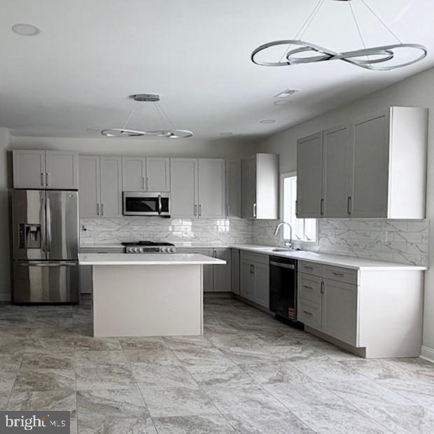 CHURCHVILLE MANOR - Residential Lease