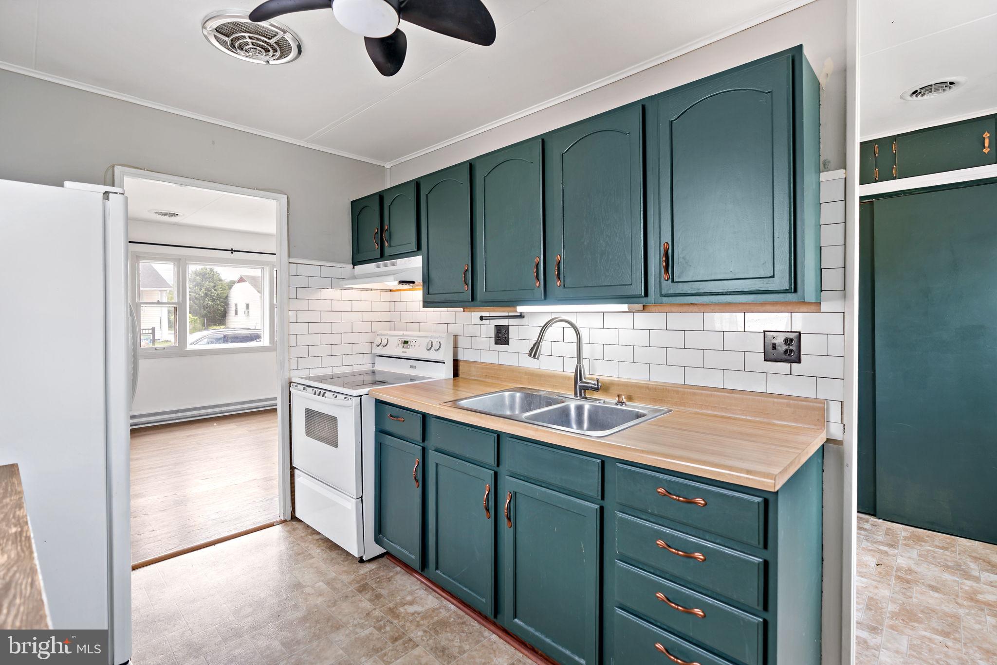 MARTINSBURG CITY - Residential