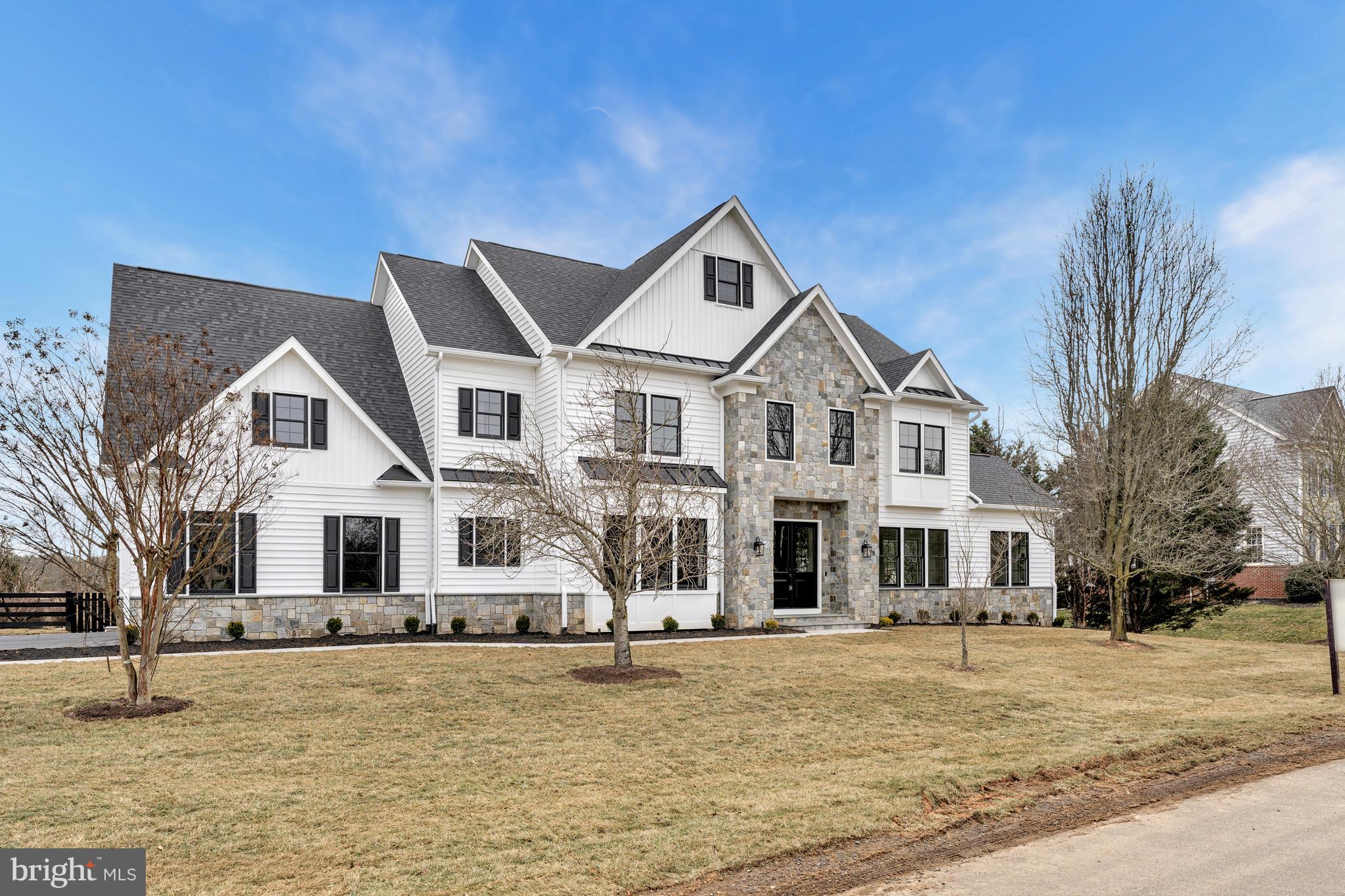 LONG MEADOW HAMLET - Residential