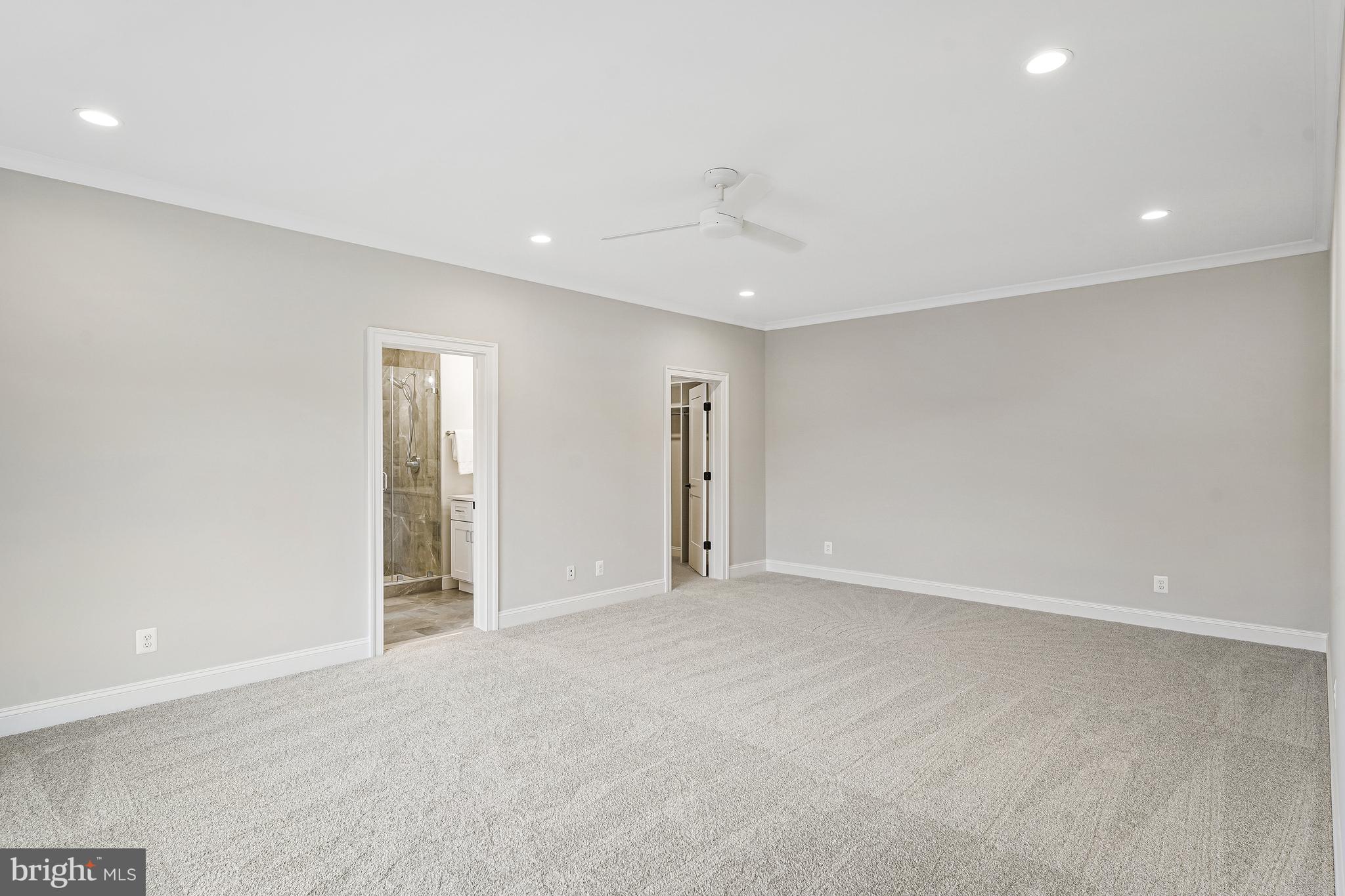 LONG MEADOW HAMLET - Residential