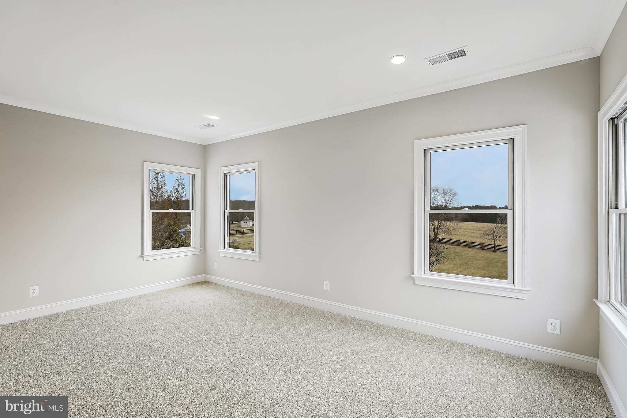 LONG MEADOW HAMLET - Residential