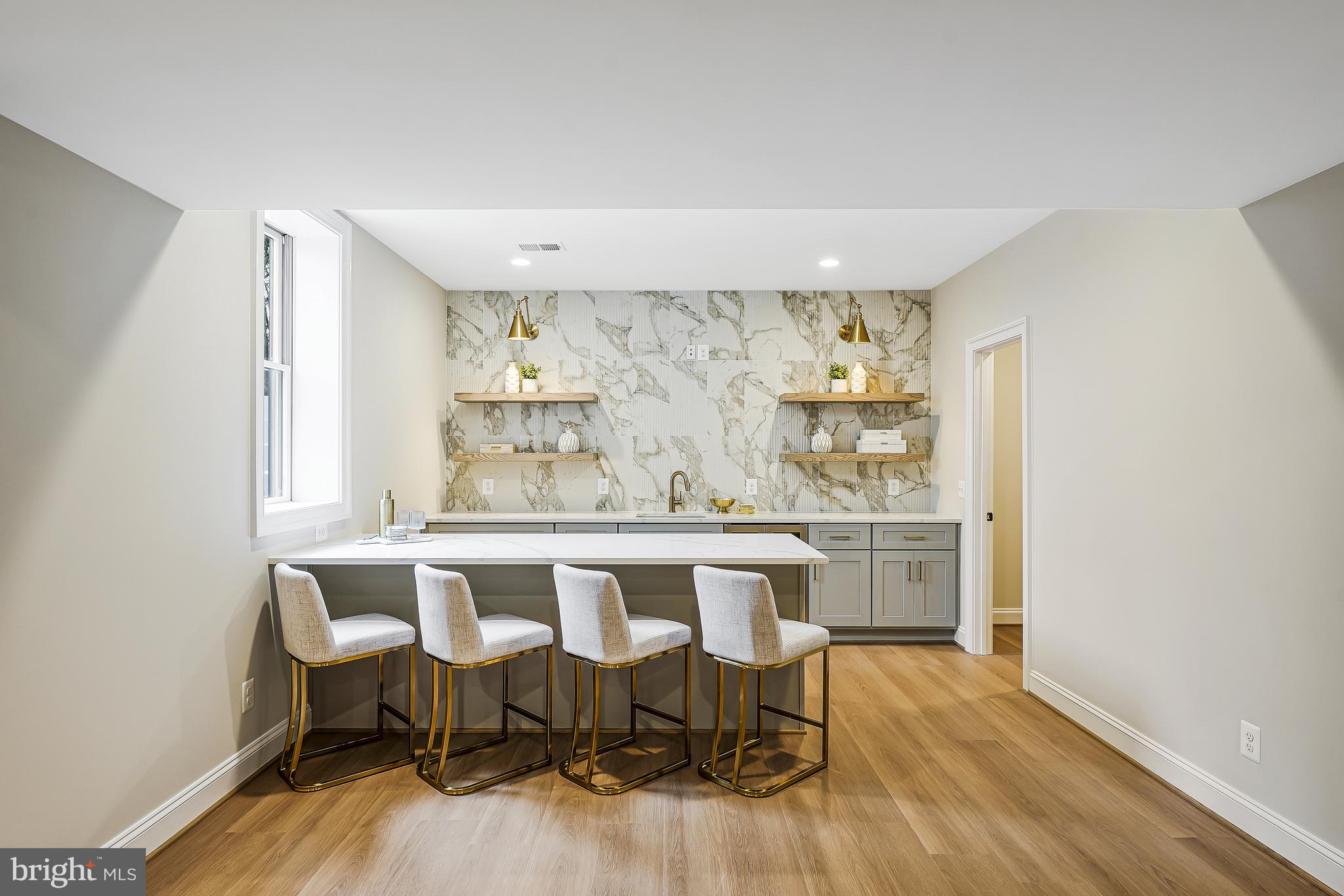 LONG MEADOW HAMLET - Residential