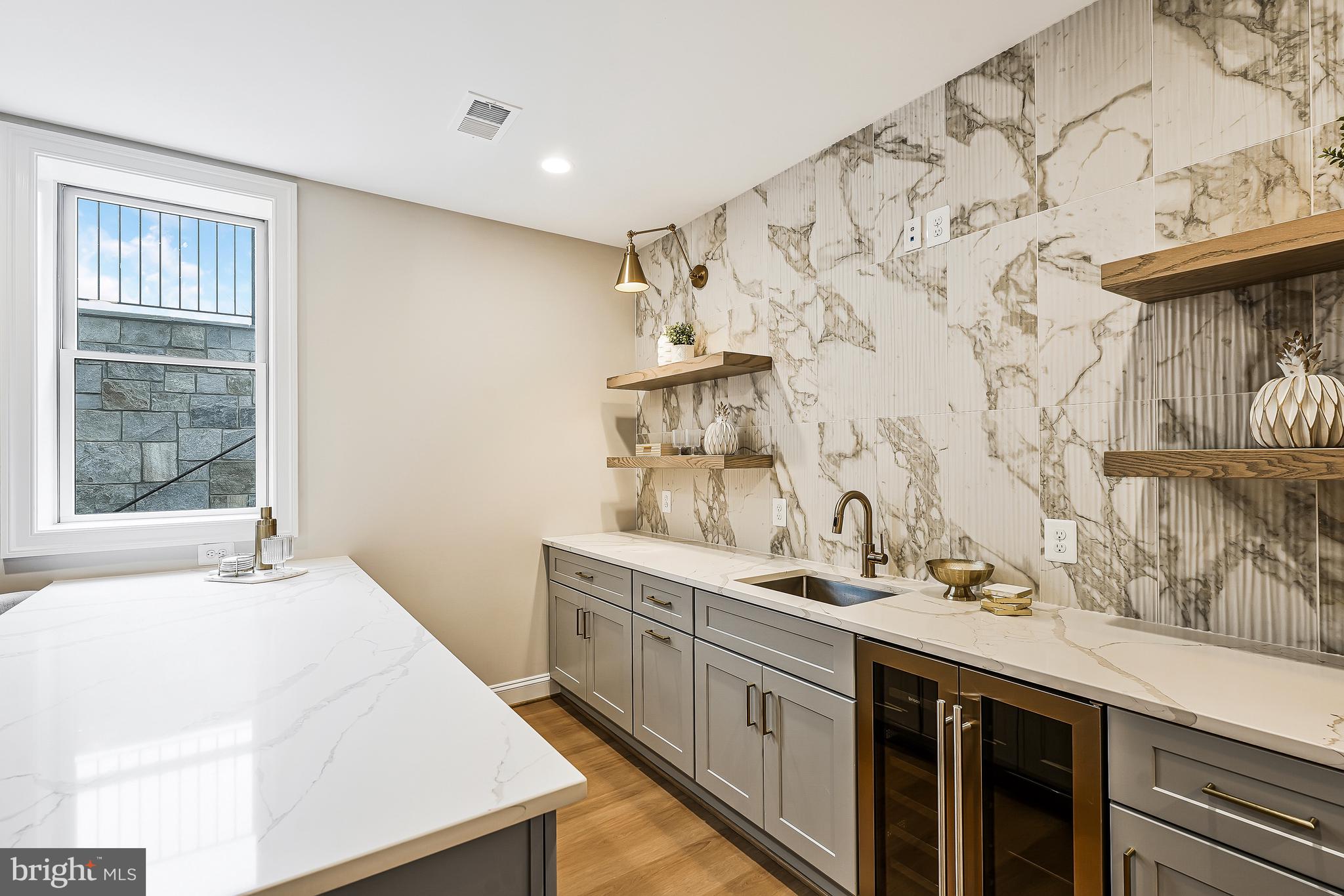 LONG MEADOW HAMLET - Residential