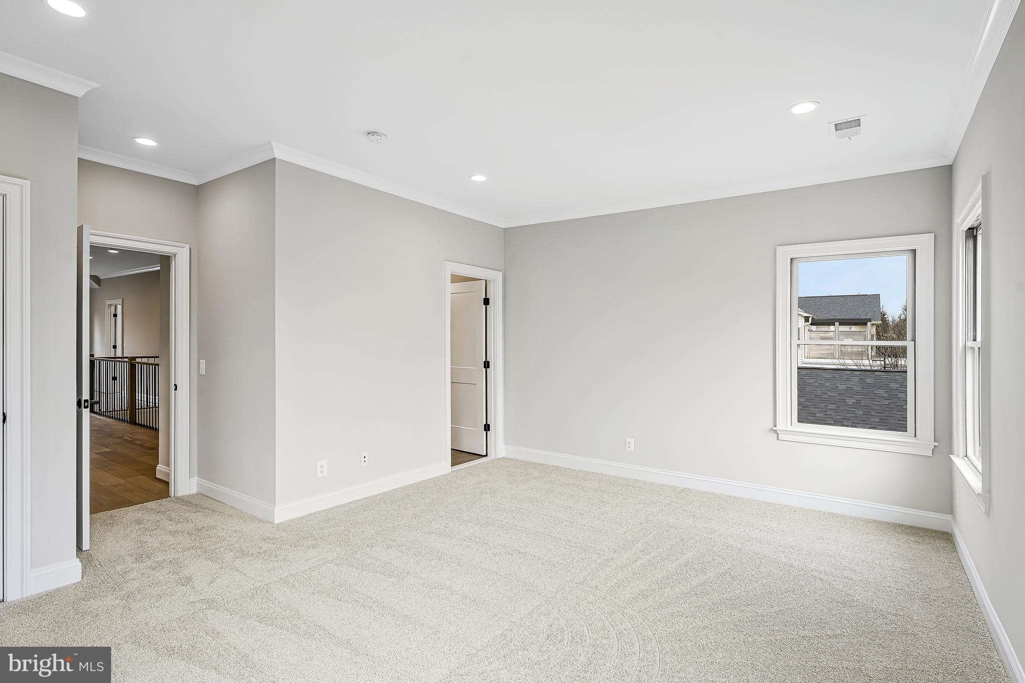 LONG MEADOW HAMLET - Residential