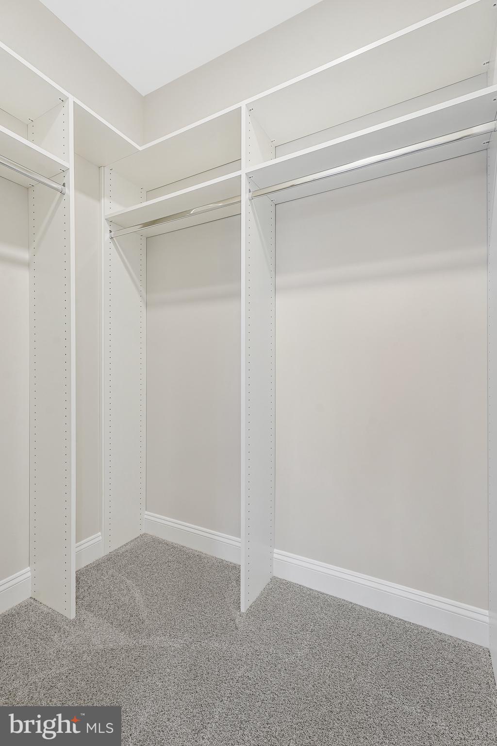 LONG MEADOW HAMLET - Residential