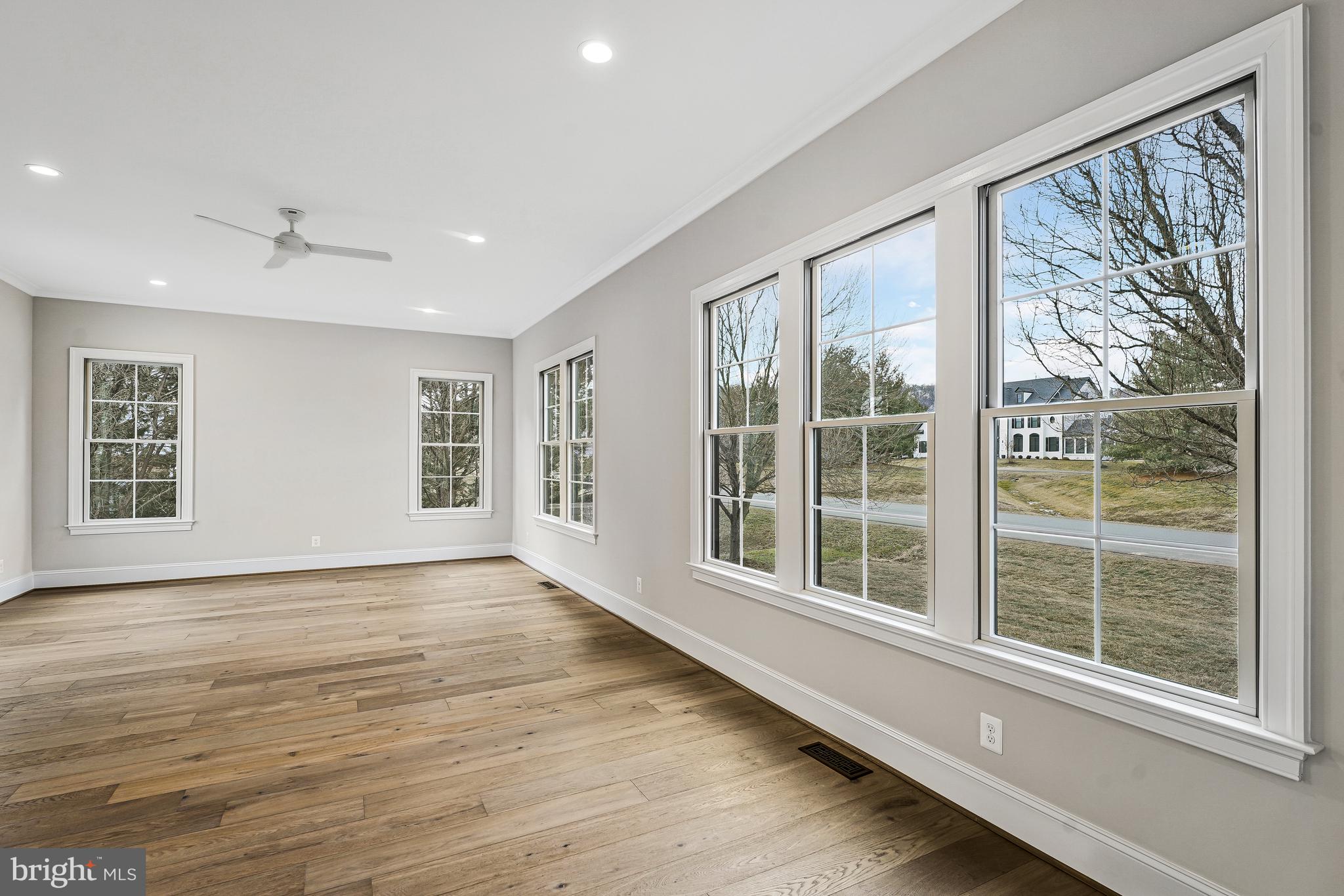 LONG MEADOW HAMLET - Residential