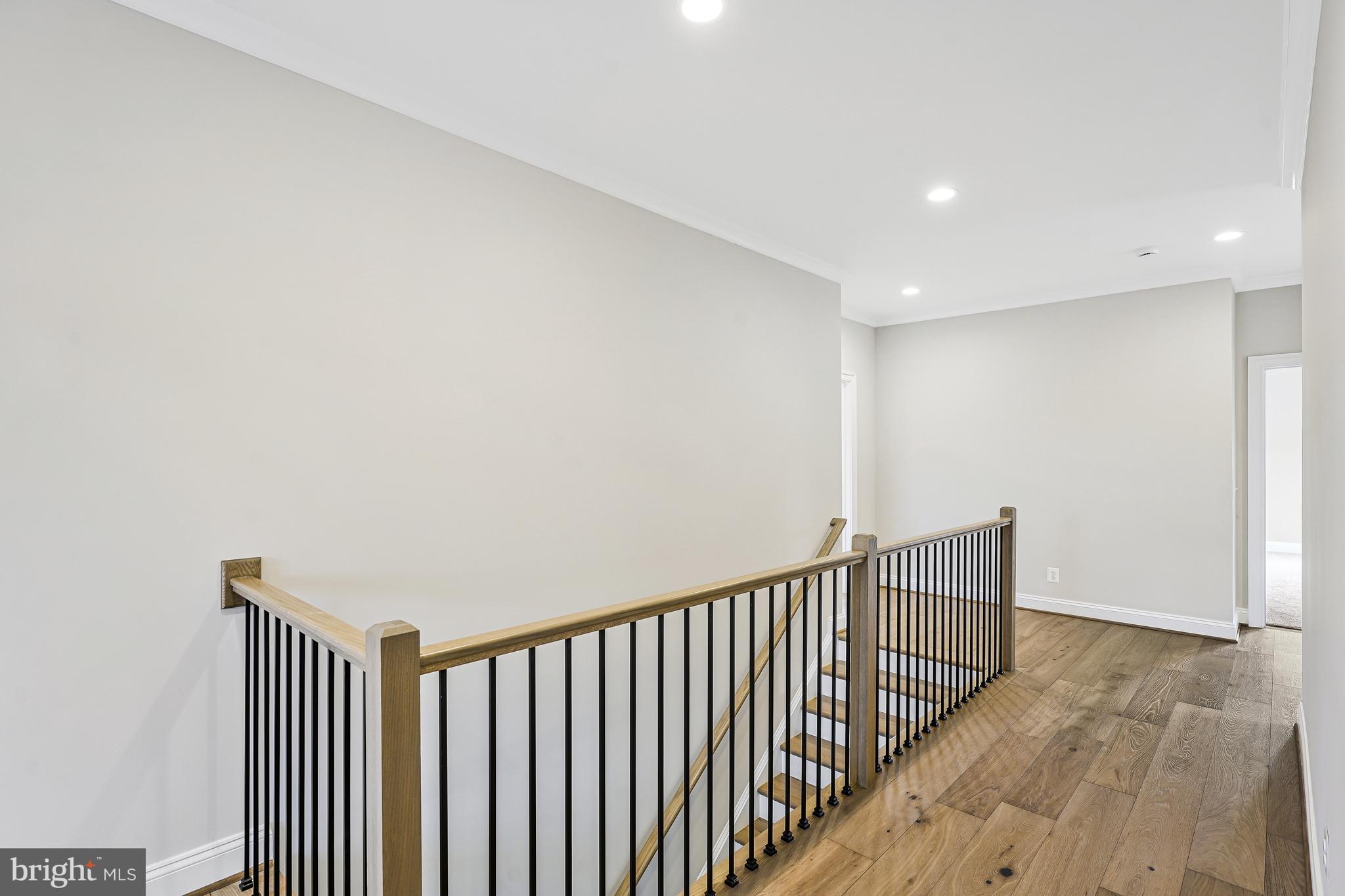 LONG MEADOW HAMLET - Residential