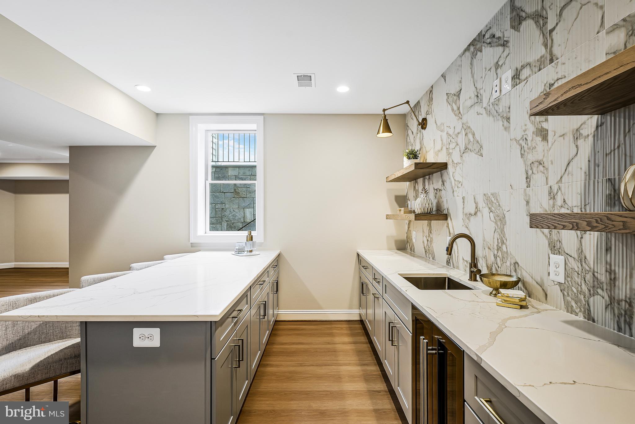 LONG MEADOW HAMLET - Residential