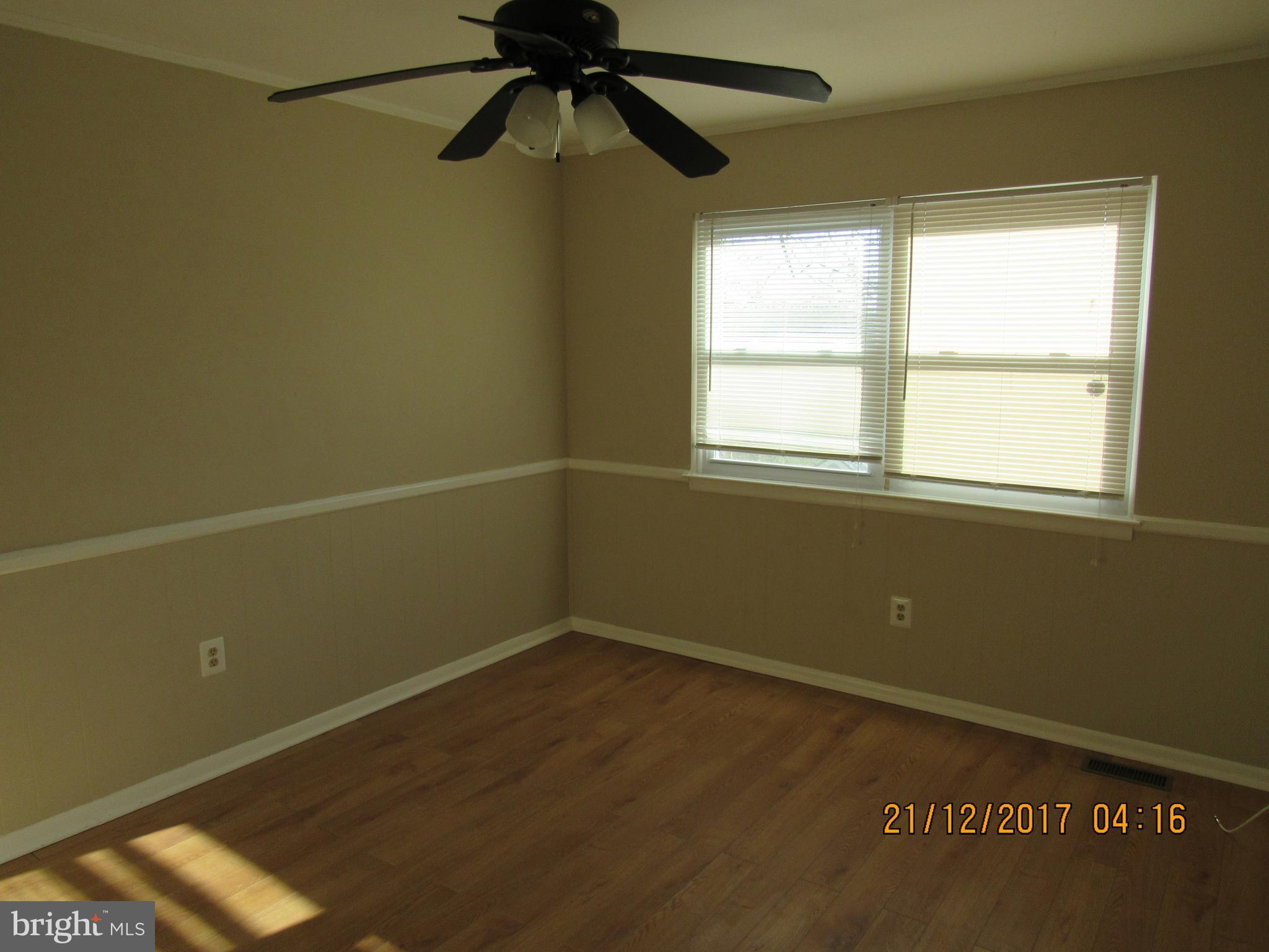 HARFORD SQUARE - Residential Lease