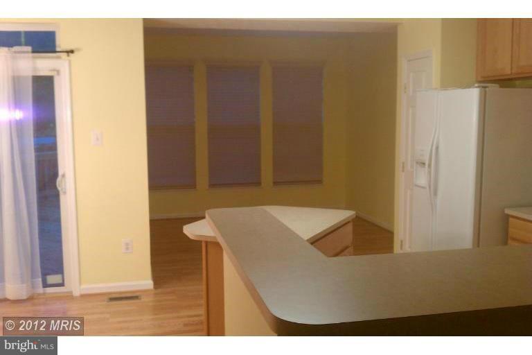 CONSTANT FRIENDSHIP - Residential Lease