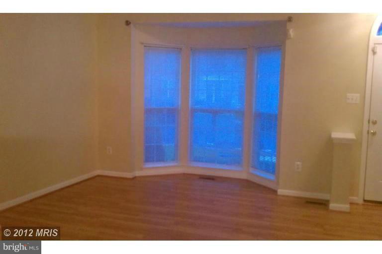 CONSTANT FRIENDSHIP - Residential Lease