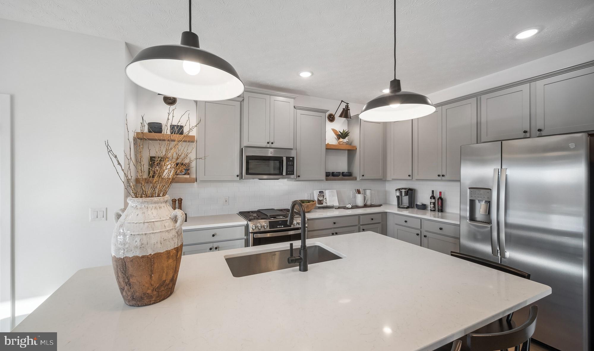 LIBERTY RUN - Residential