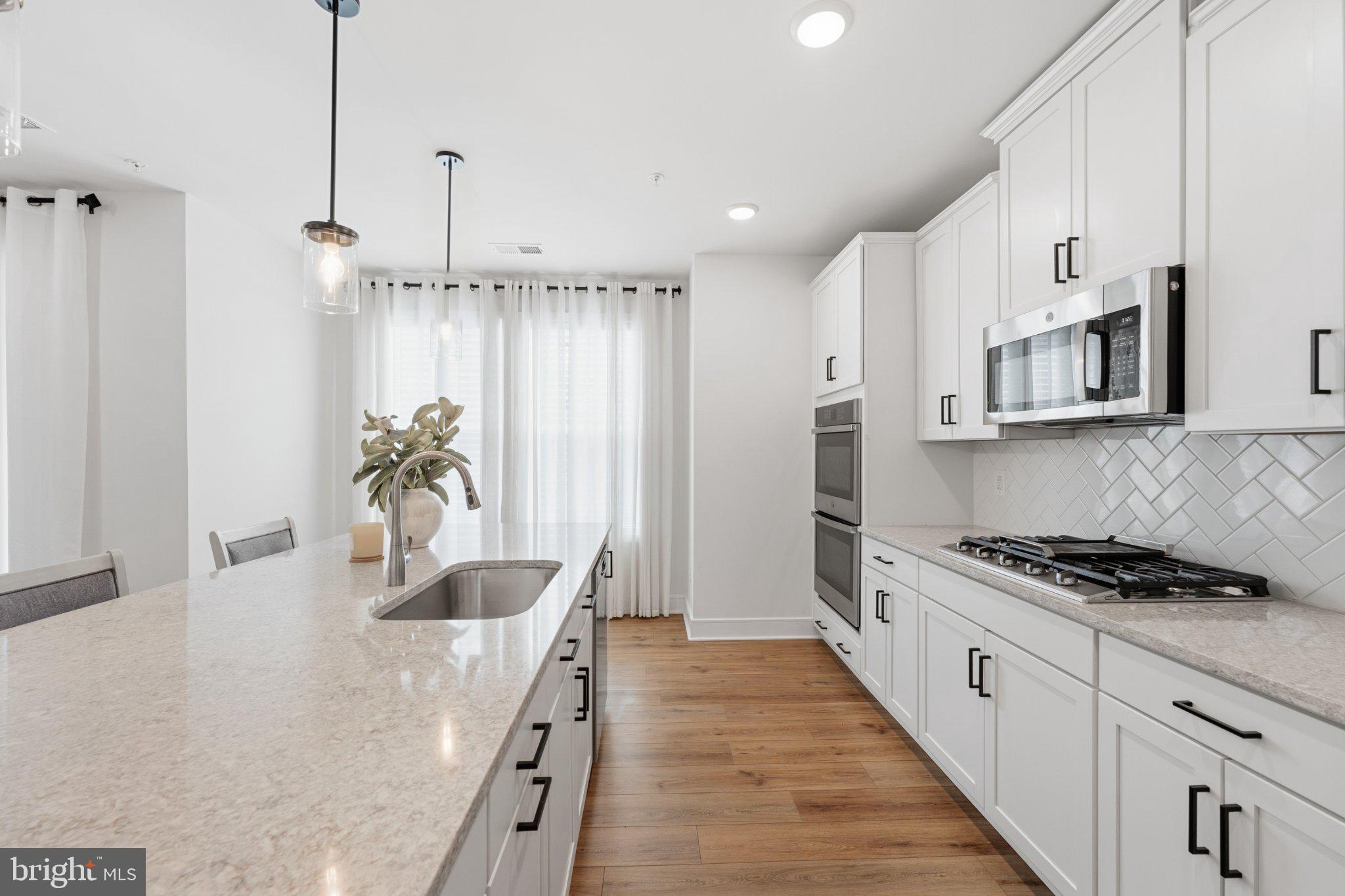 23688 BOLTON CRESCENT TERRACE 304