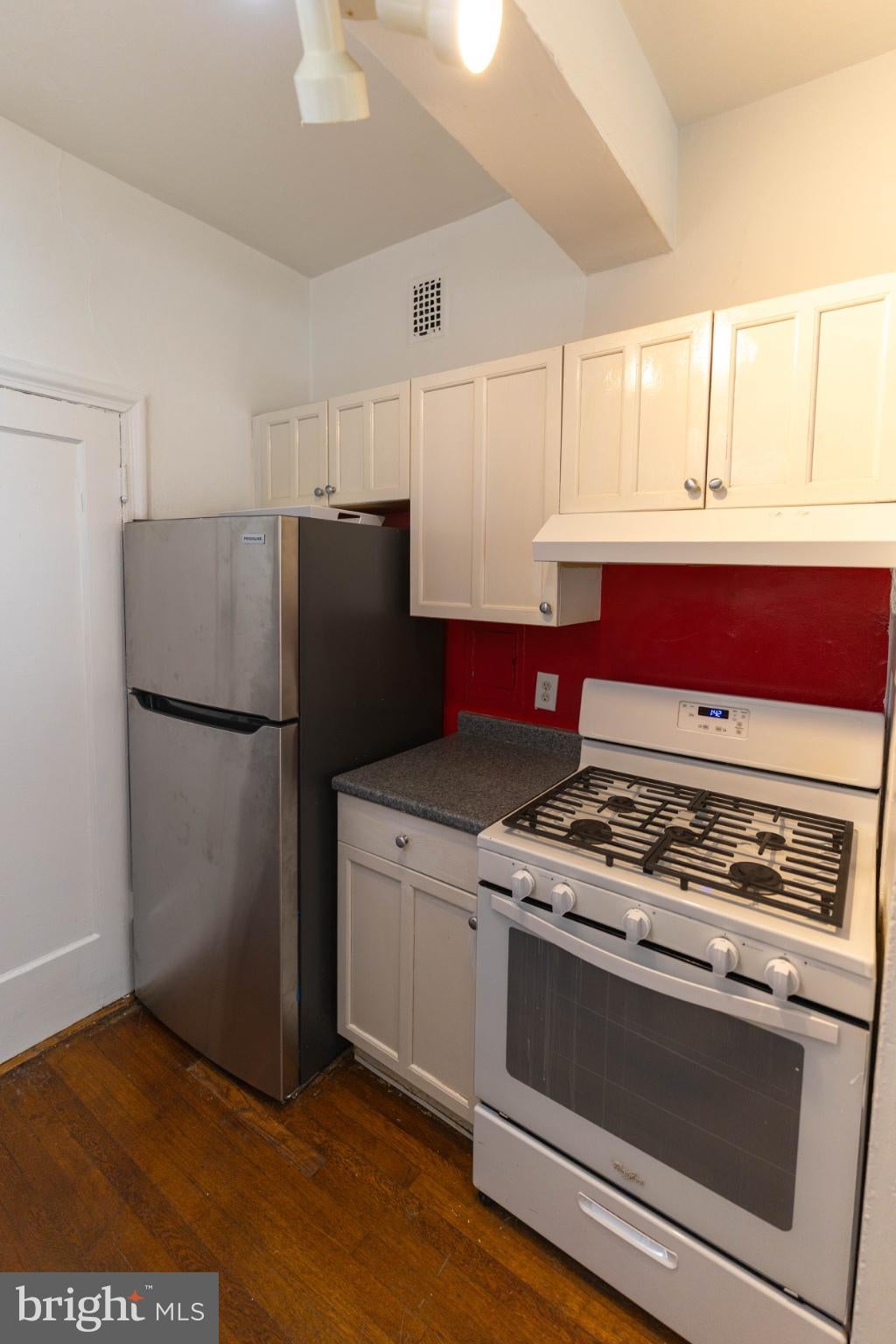 2032 BELMONT ROAD NW 221