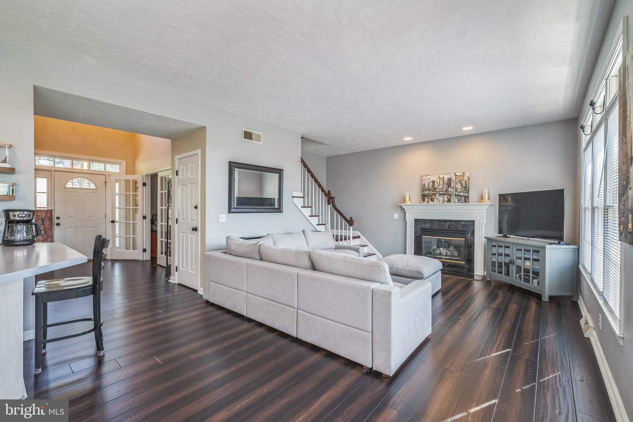 1012 WOODRIDGE ROAD