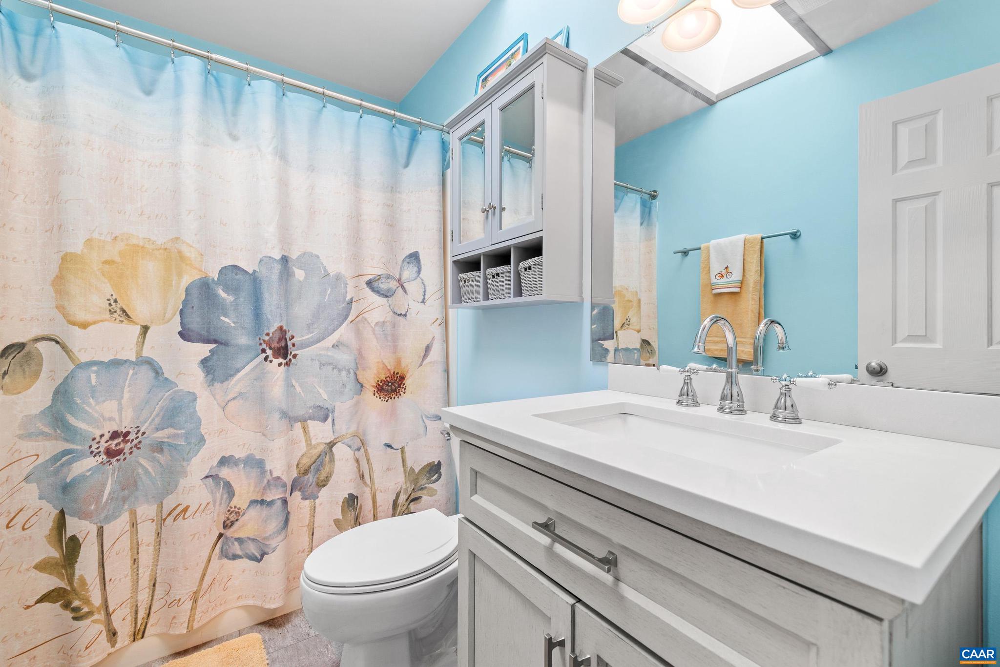 LAKE MONTICELLO - Residential