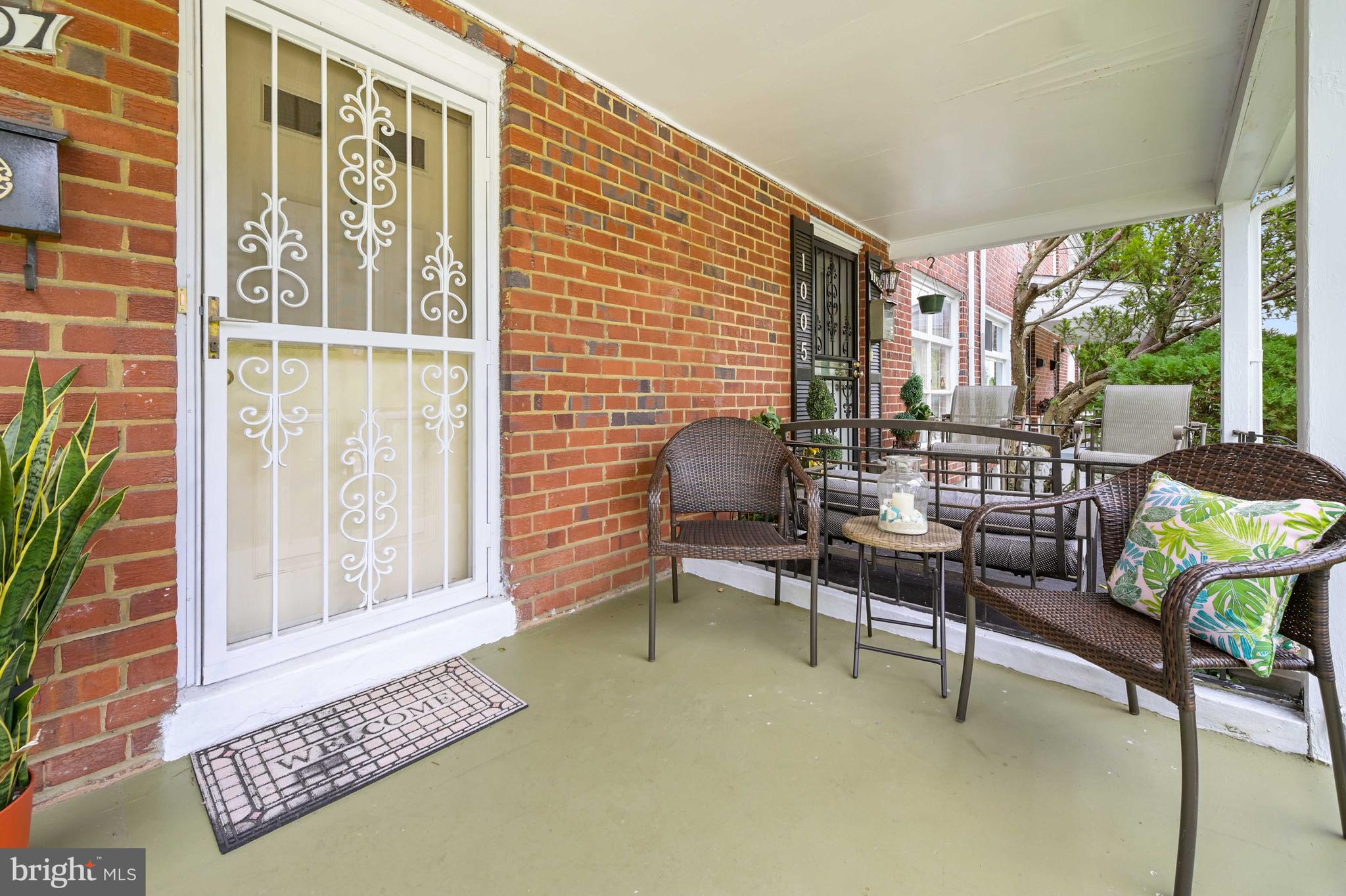 CHINQUAPIN PARK - Residential