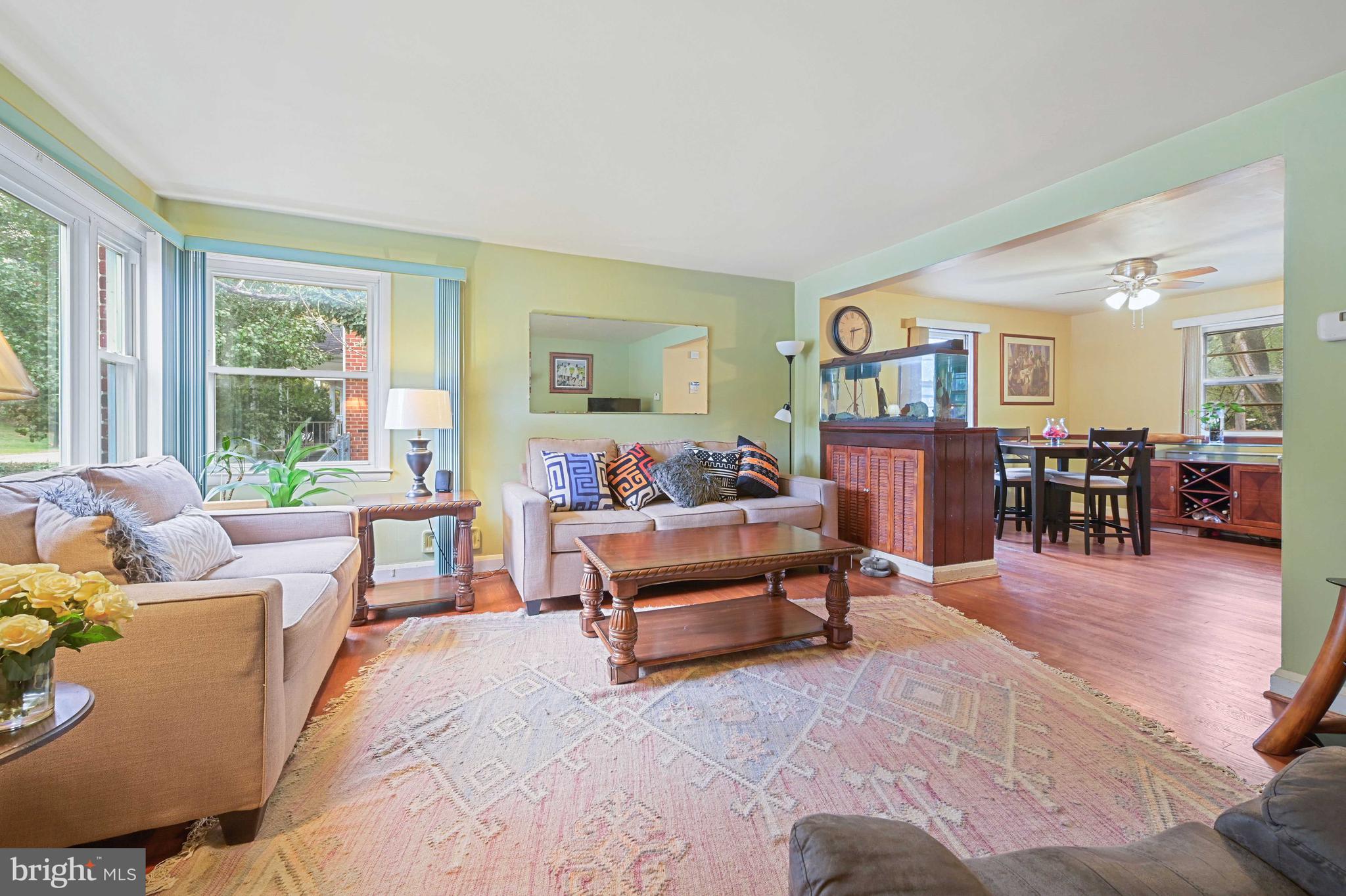 CHINQUAPIN PARK - Residential