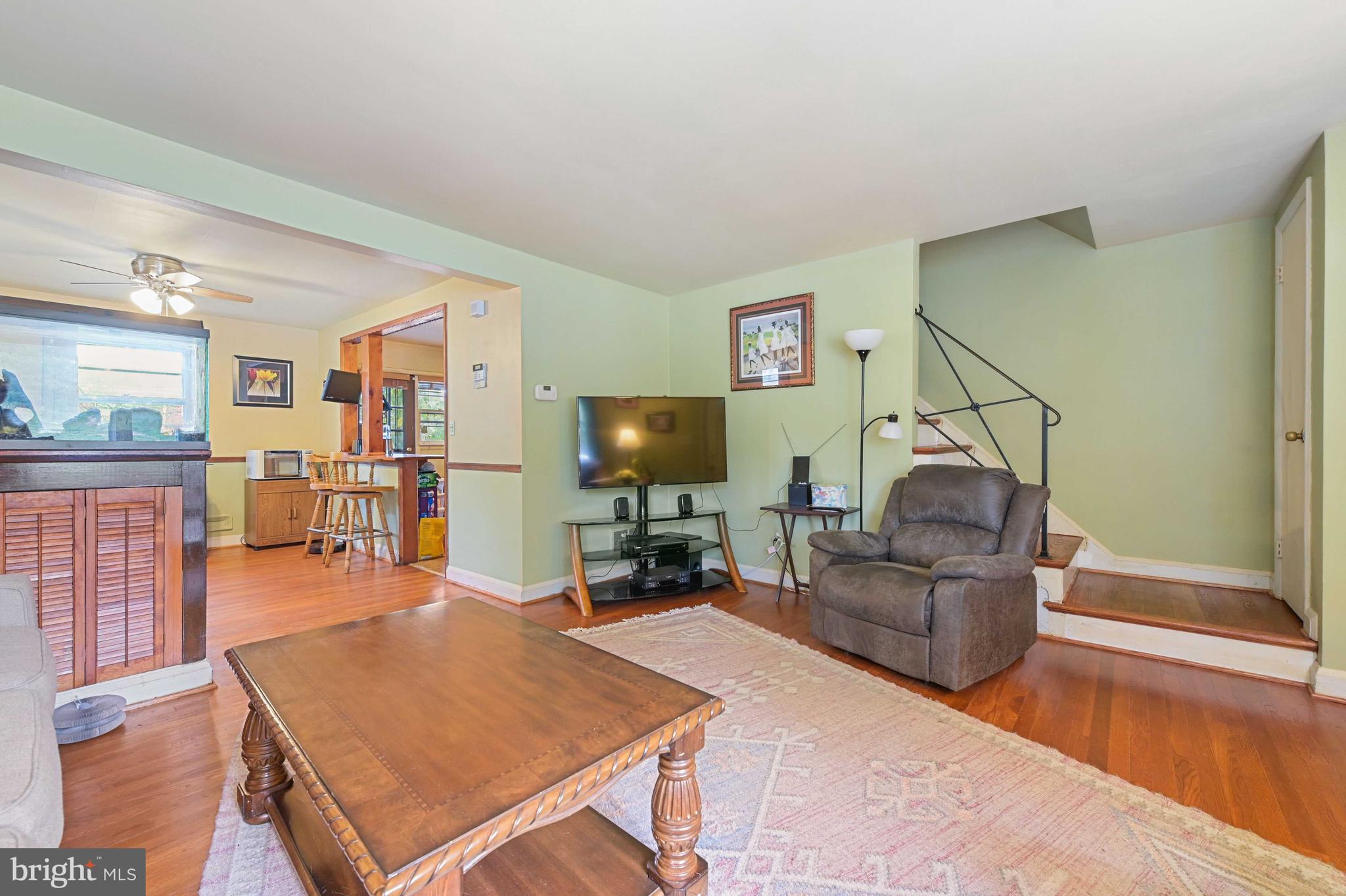 CHINQUAPIN PARK - Residential