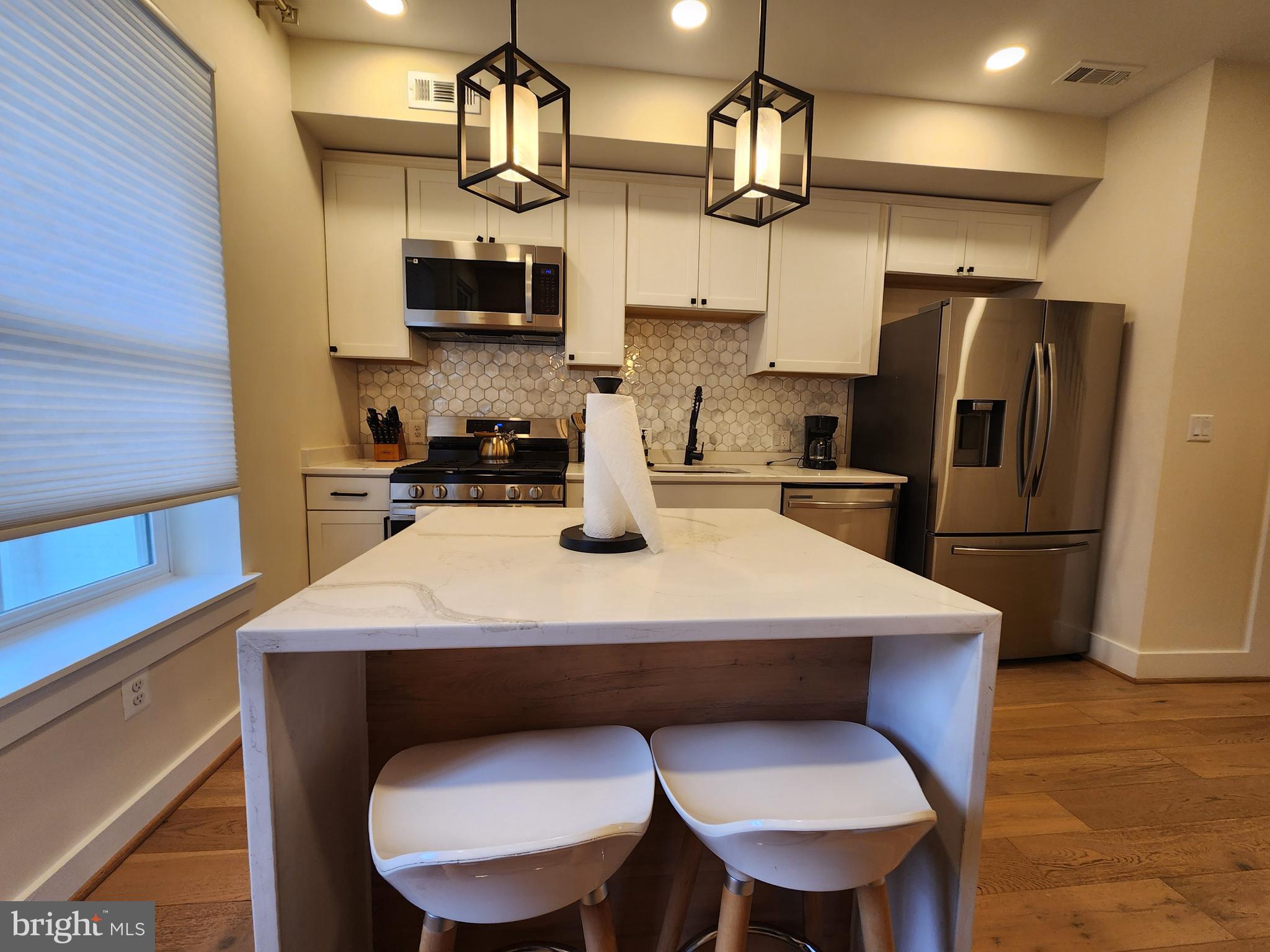 WASHINGTON VILLAGE - Residential