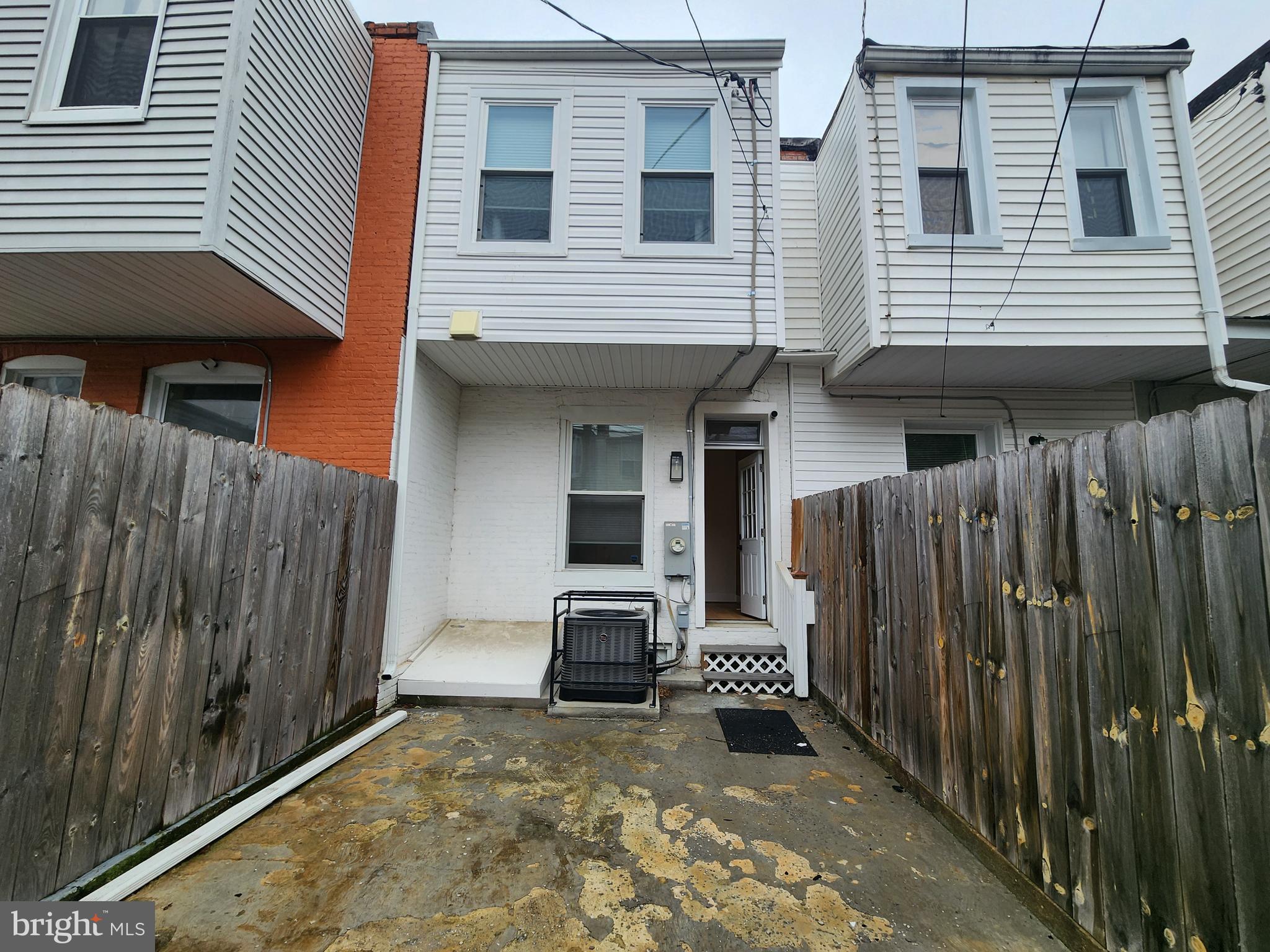 WASHINGTON VILLAGE - Residential