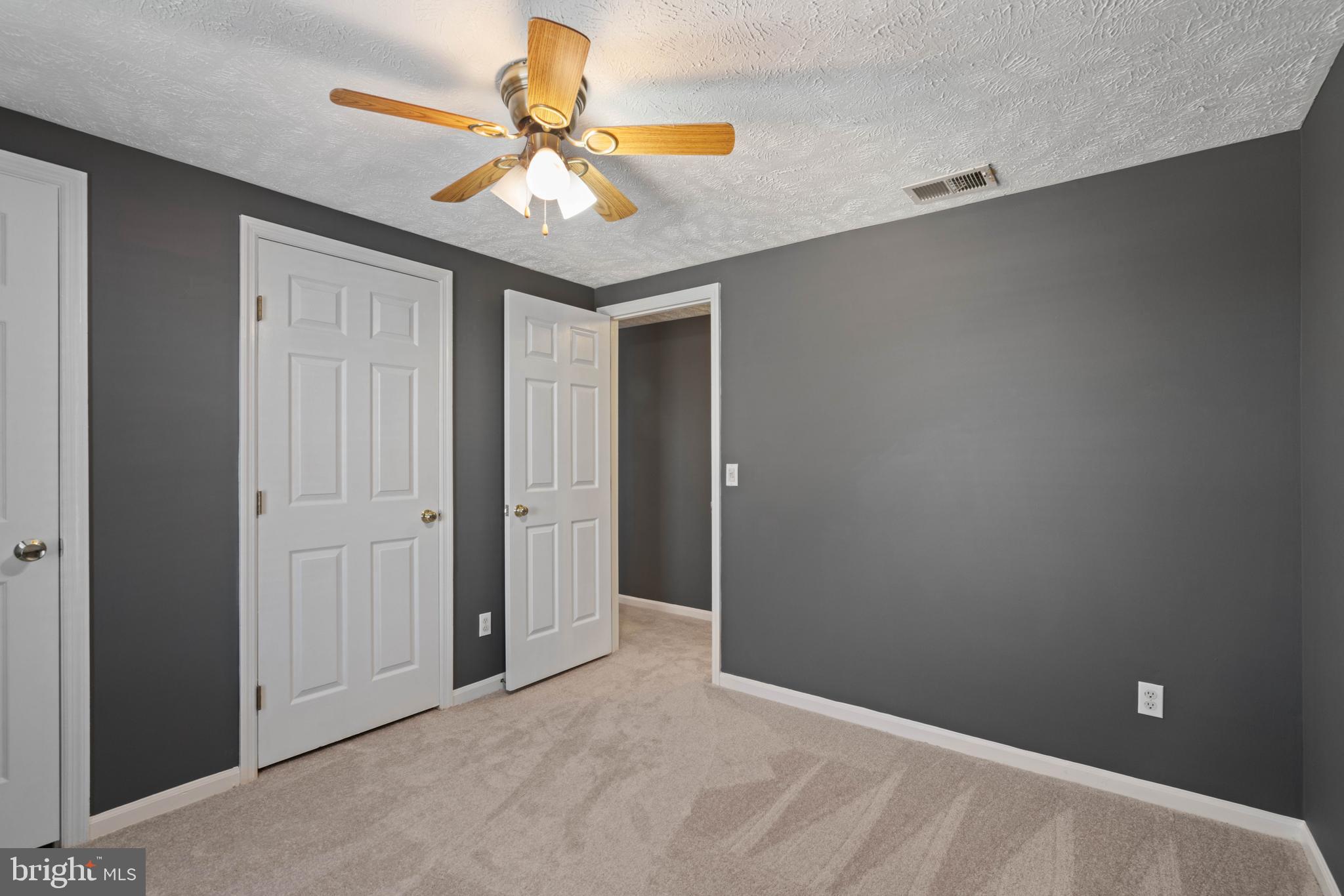 PRINCETON WOODS - Residential