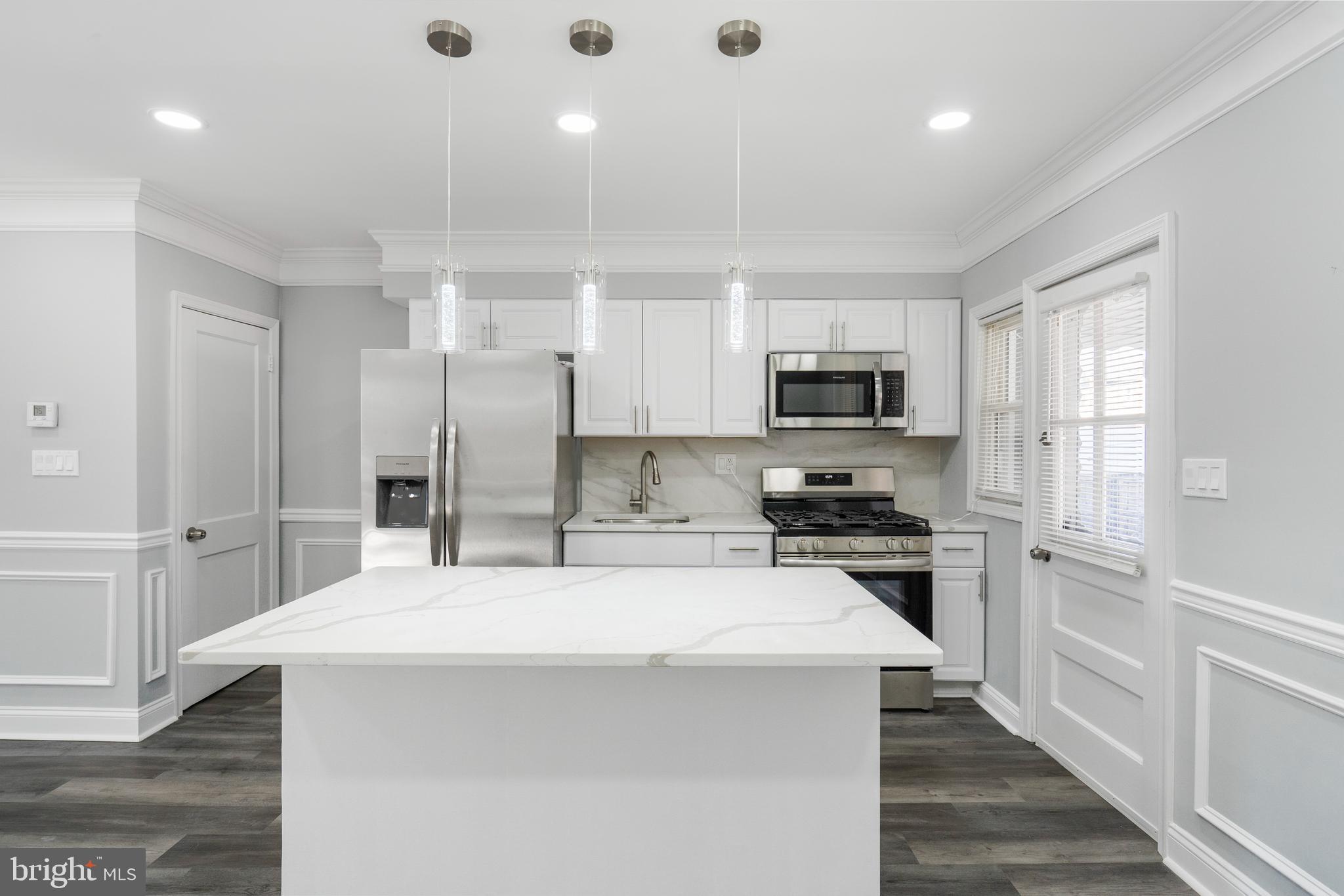 PARK HEIGHTS - Residential