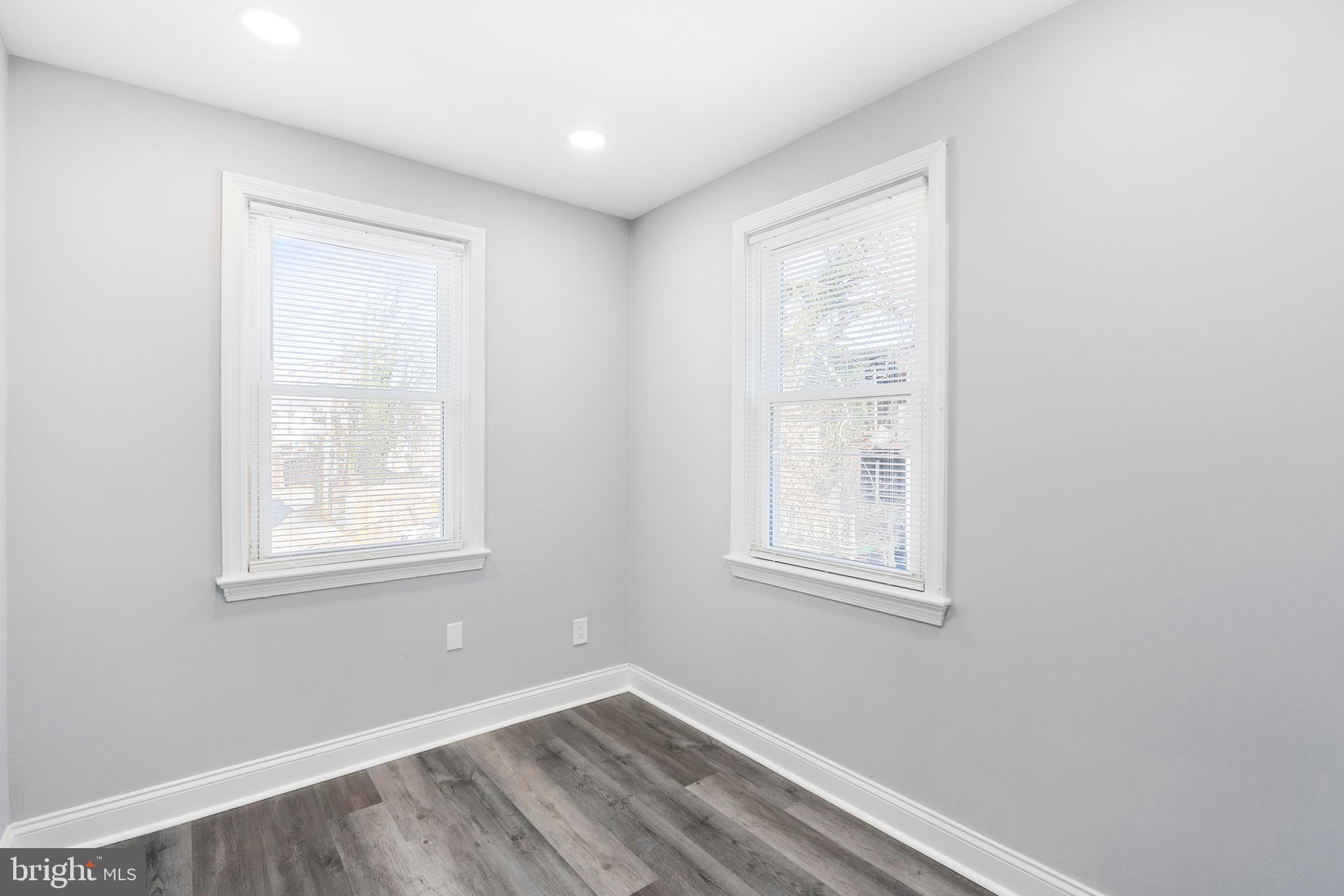 PARK HEIGHTS - Residential